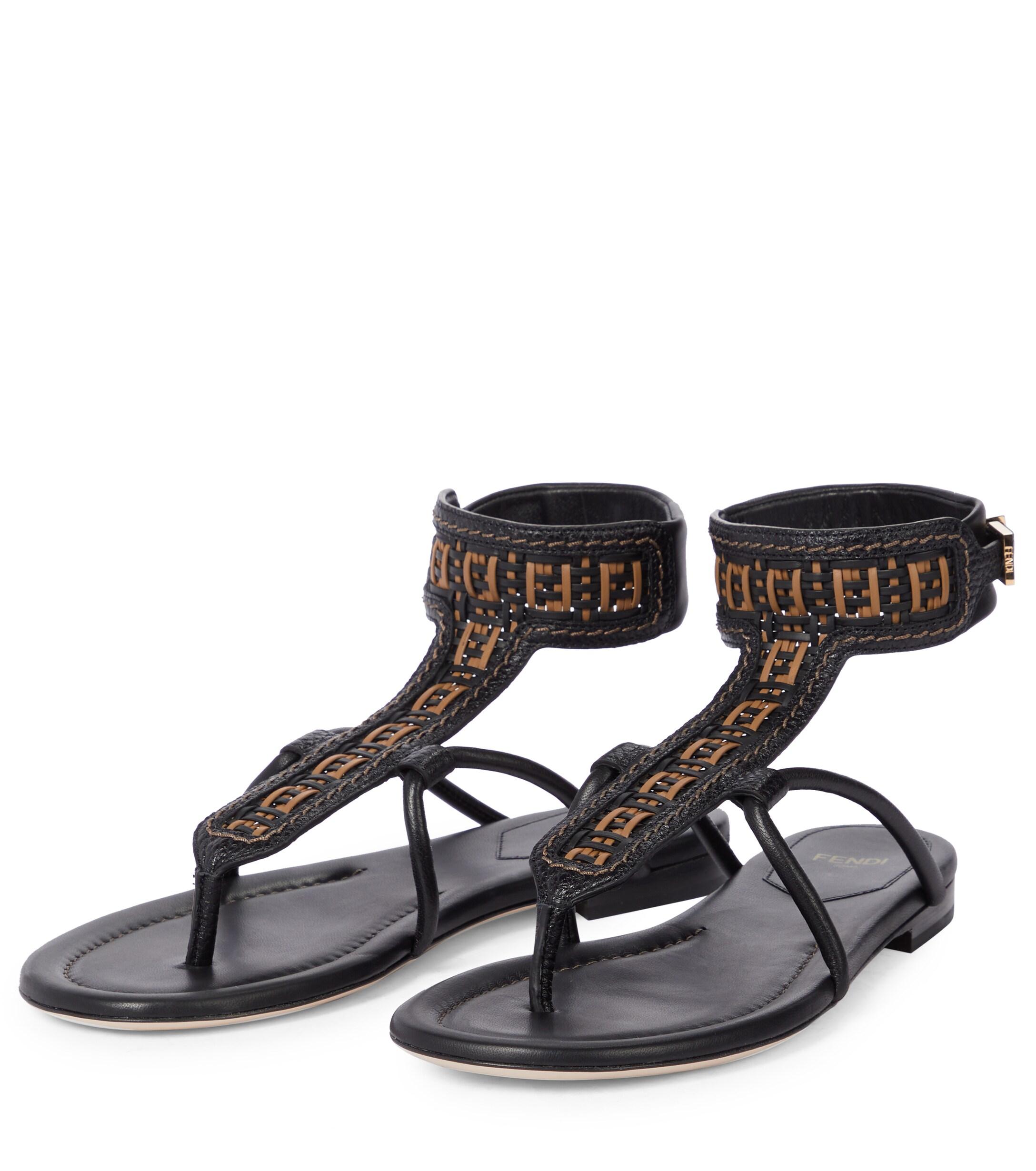 Fendi Ff Interlace Leather Thong Sandals | Lyst