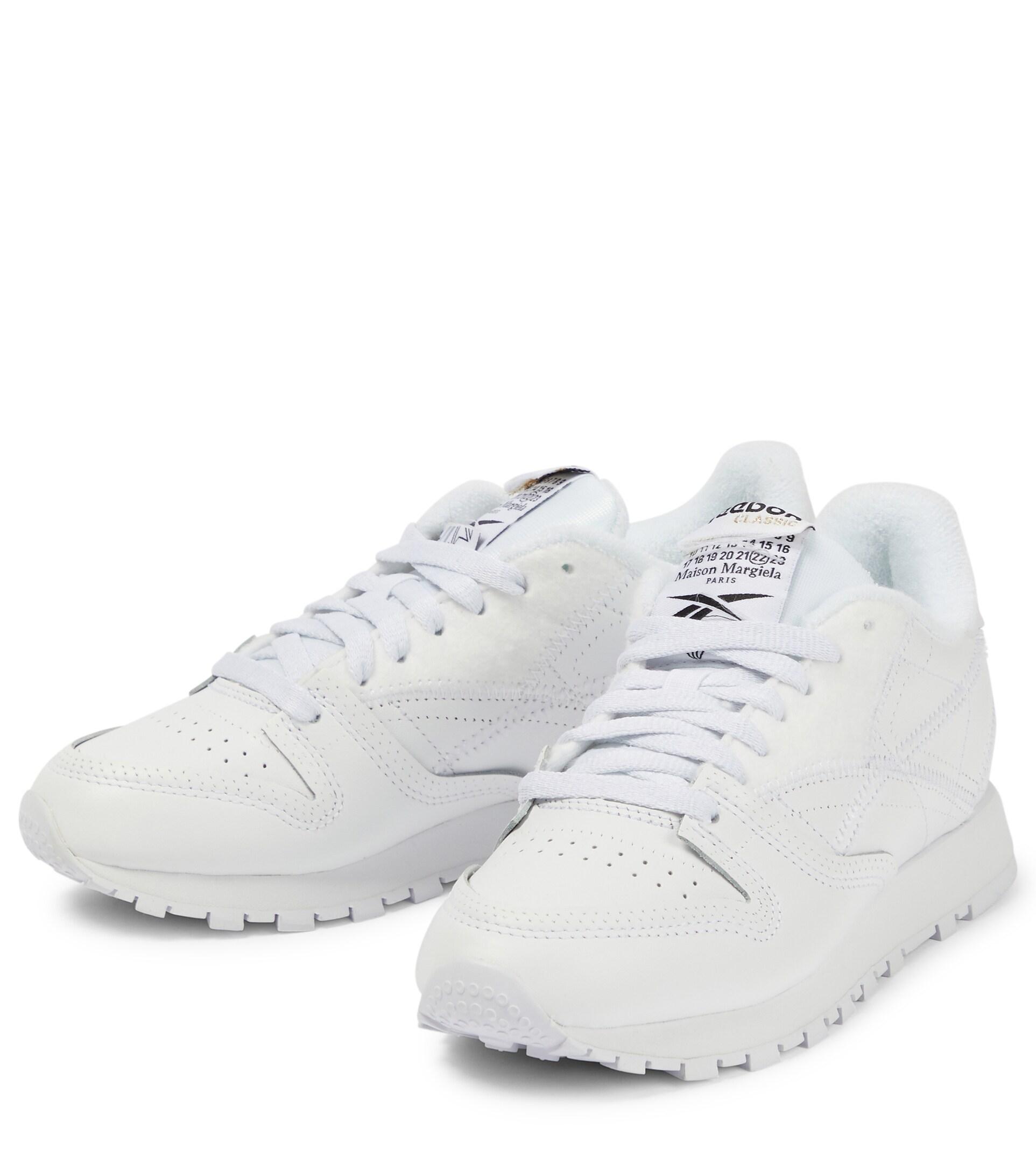 Maison Margiela X Reebok Cl Memory Of Leather Sneakers in White | Lyst