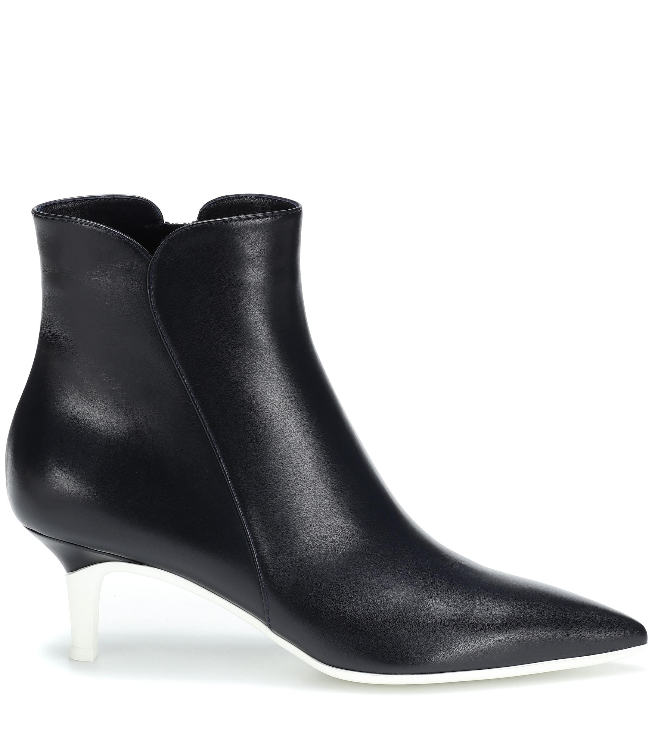gianvito rossi levy boot