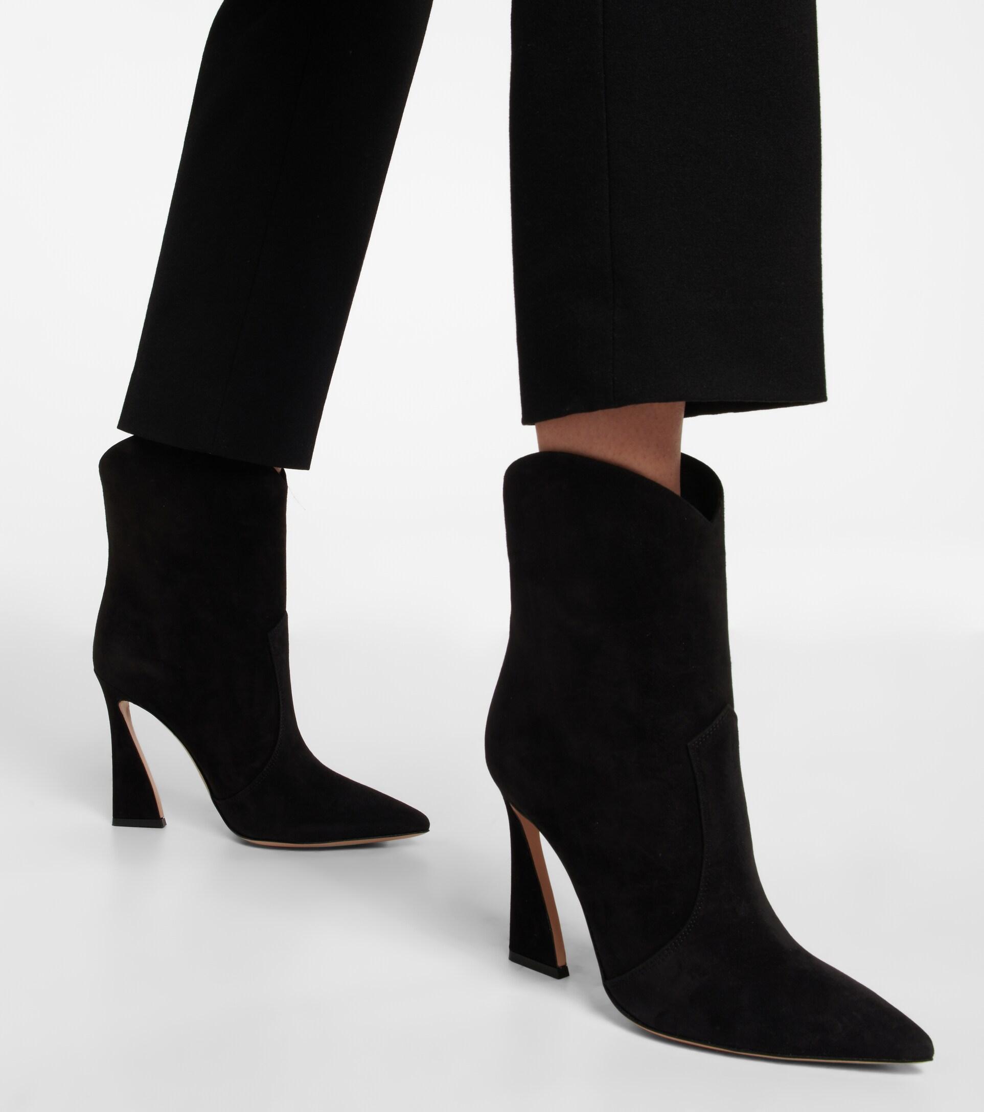 Gianvito Rossi Suede Ankle Boots in Black | Lyst