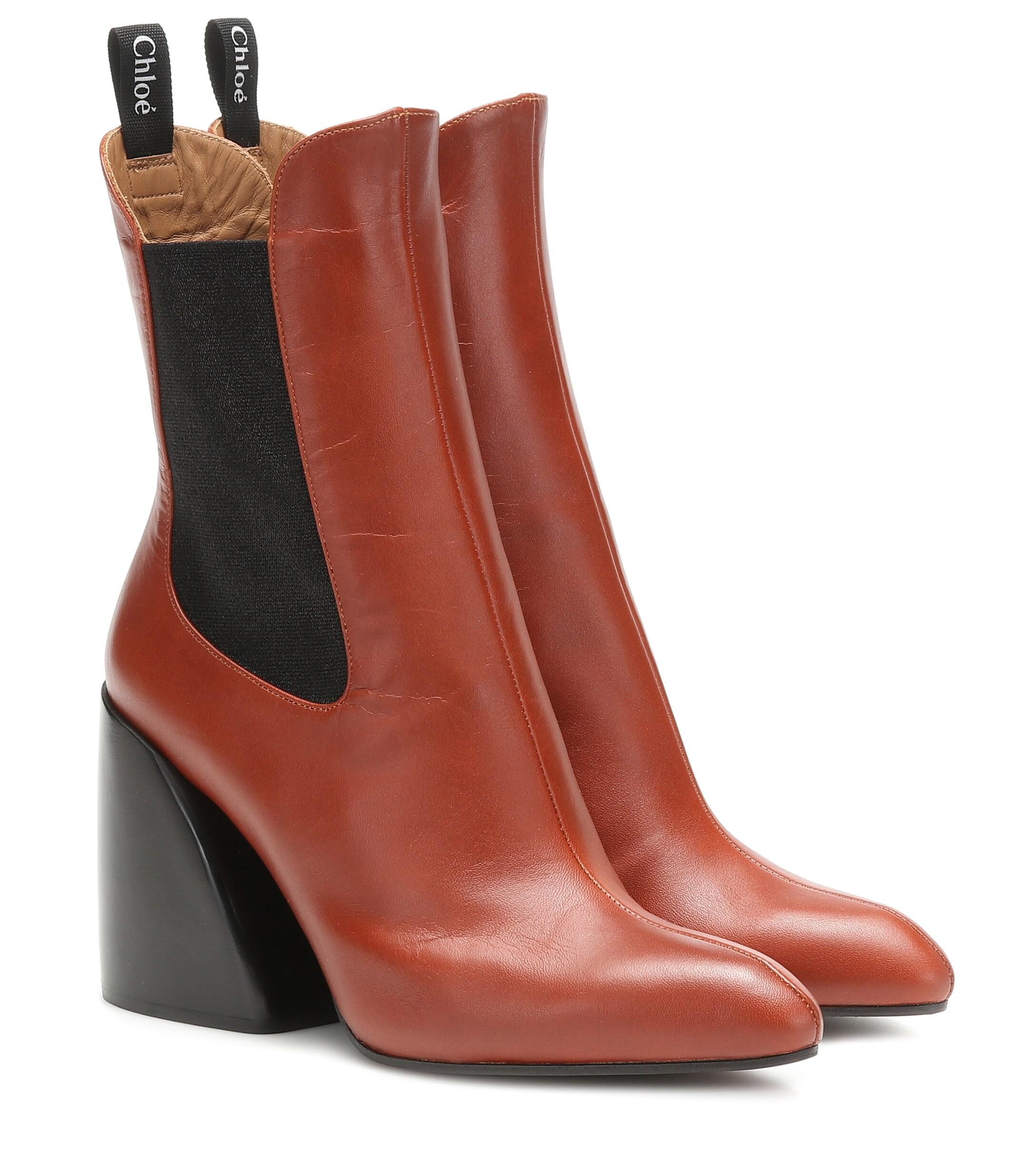 chloe wave boots
