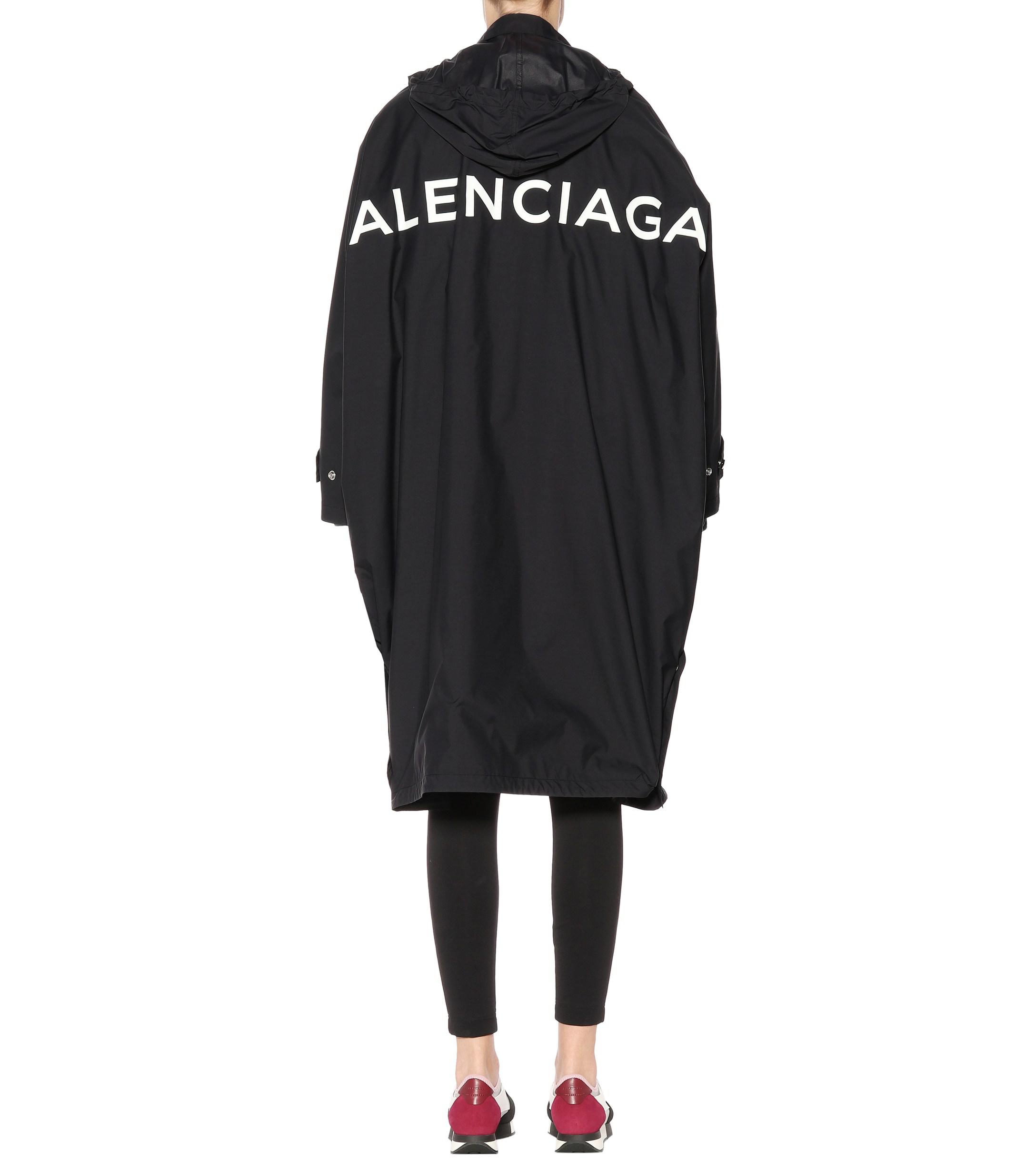Balenciaga Oversized Raincoat in Black | Lyst