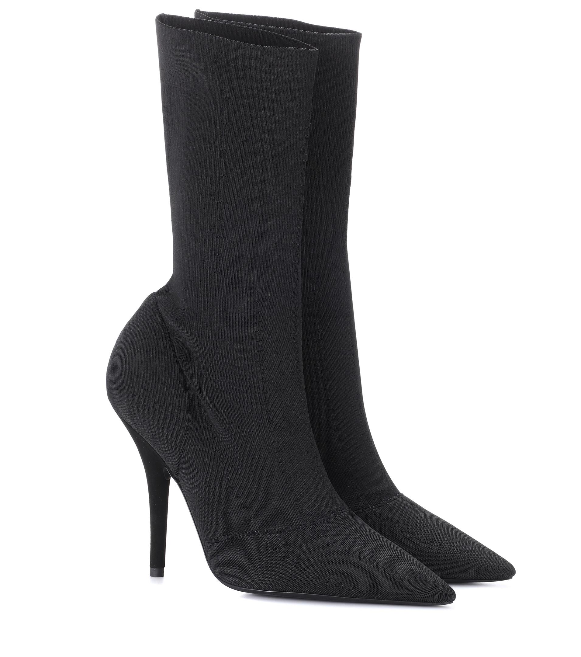 yeezy boots season 6 black