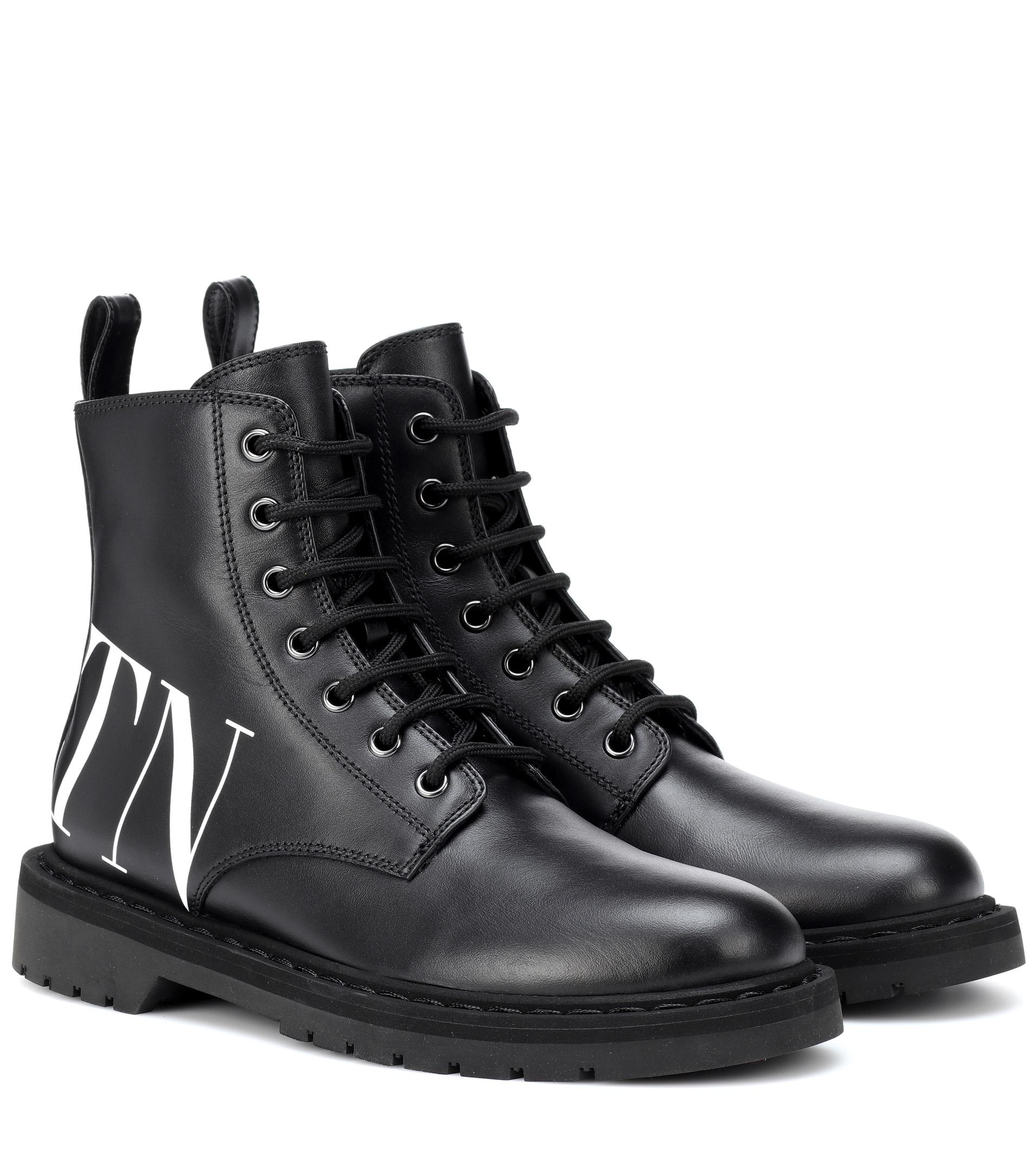 Stivaletti VLTN in pelleValentino in Pelle di colore Nero | Lyst
