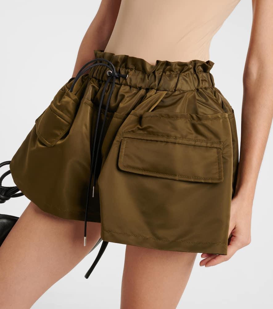 Sacai Technical Twill Shorts in Green | Lyst