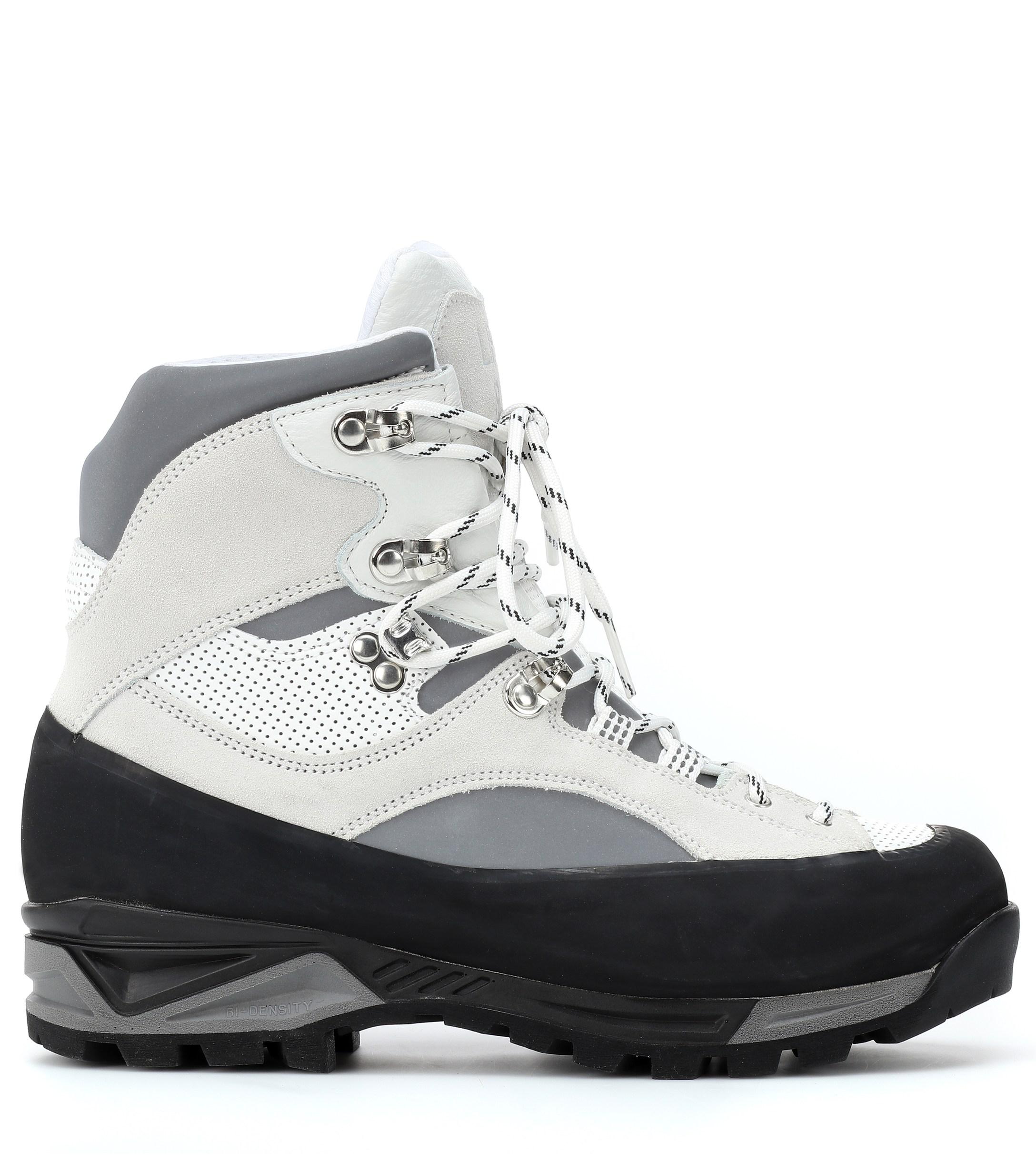 Ganni Sarai Leather Hiking Boots in White | Lyst