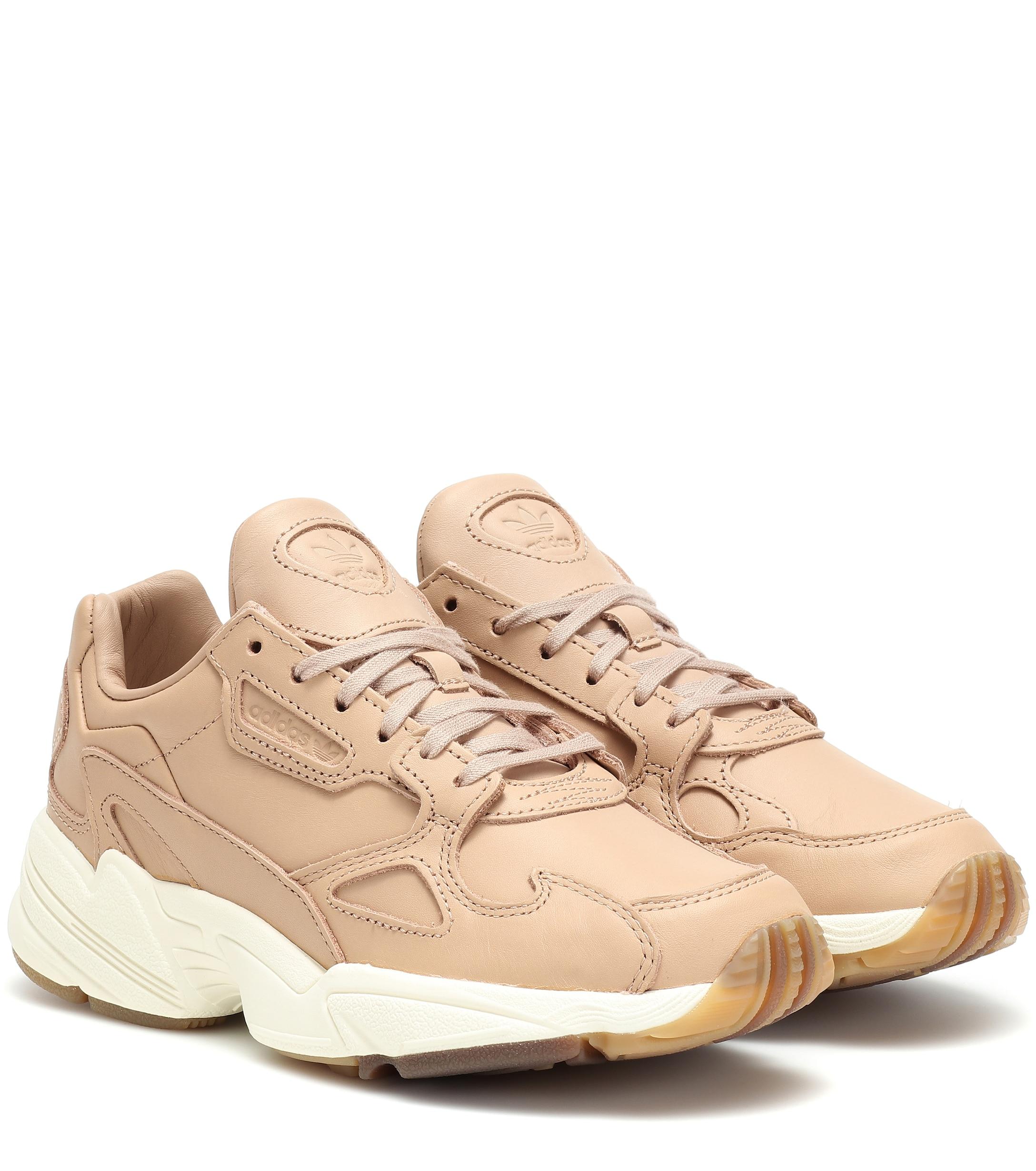 adidas falcon cuir