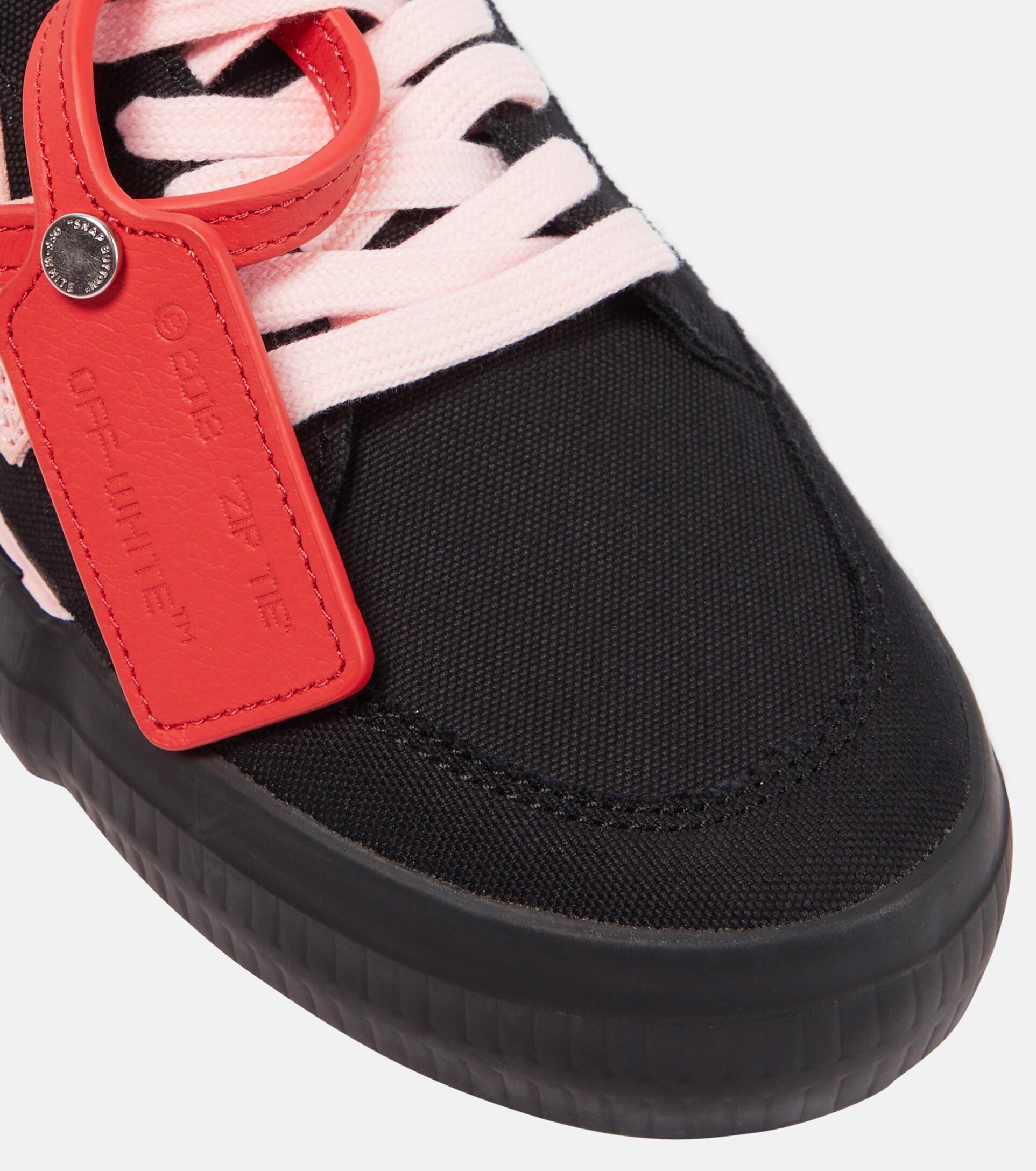 Off White c o Virgil Abloh Low Vulcanized Canvas Sneakers in Red