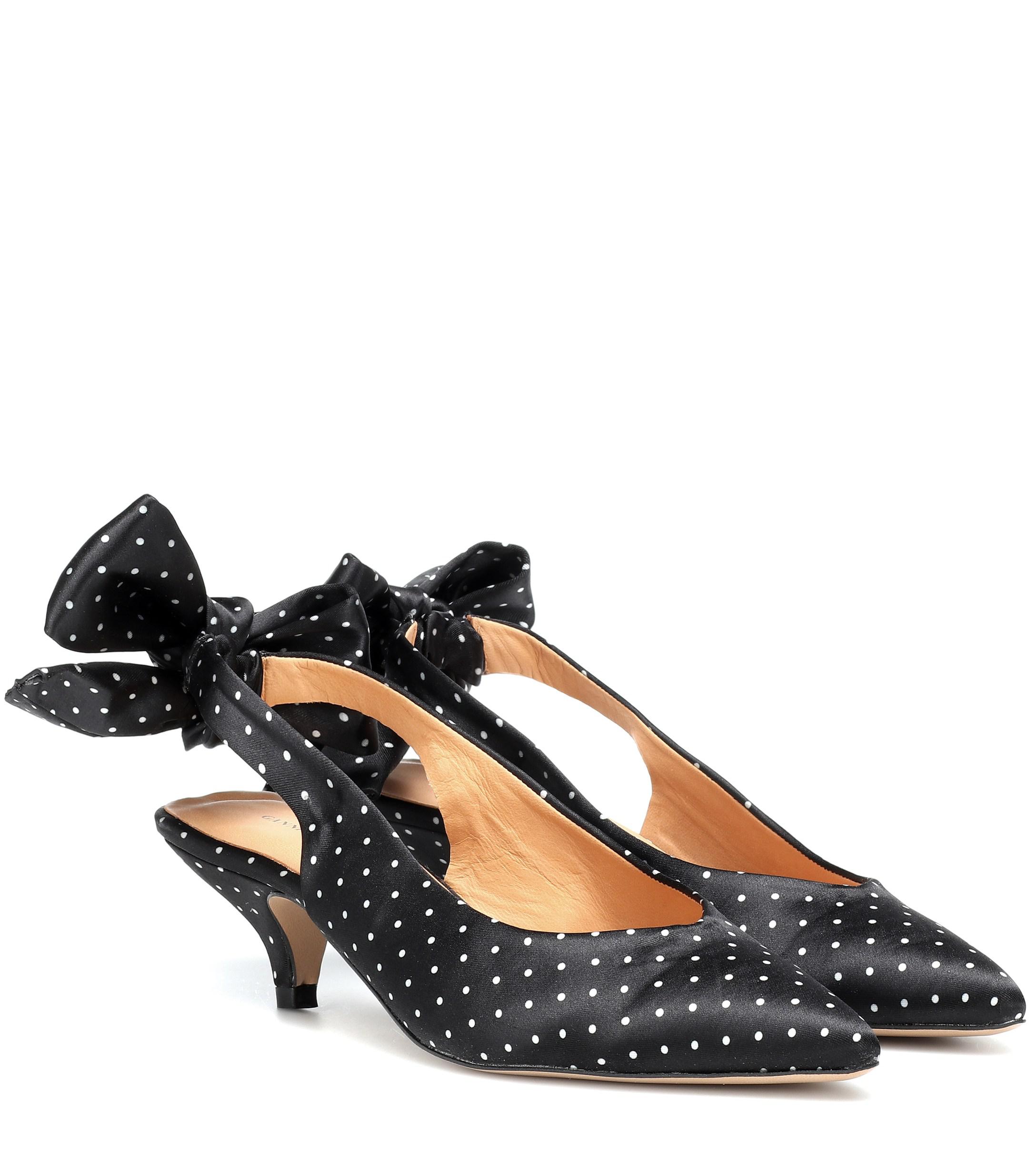 polka pumps