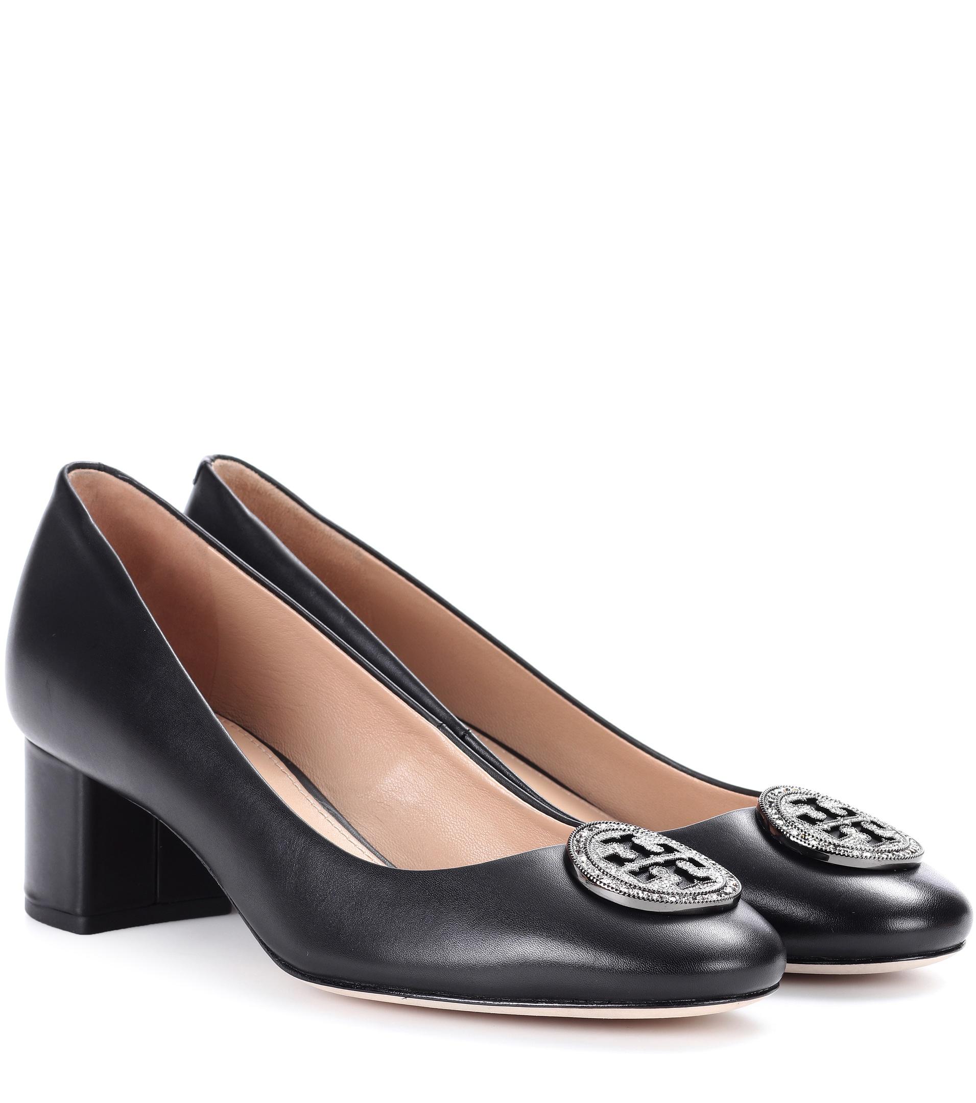 Tory Burch Liana Leather Pumps in Black 