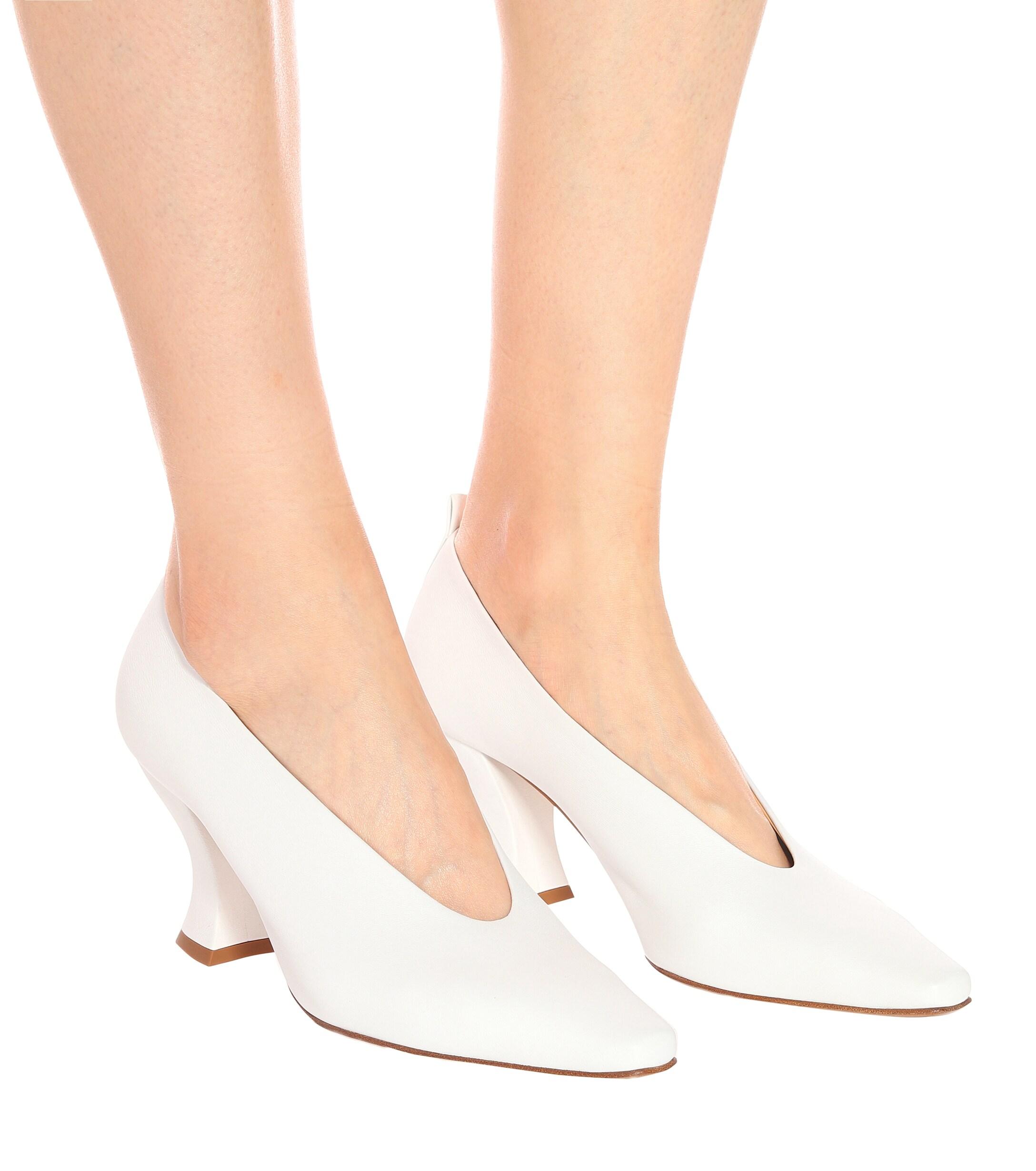 Bottega Almond Leather Pumps in White Lyst