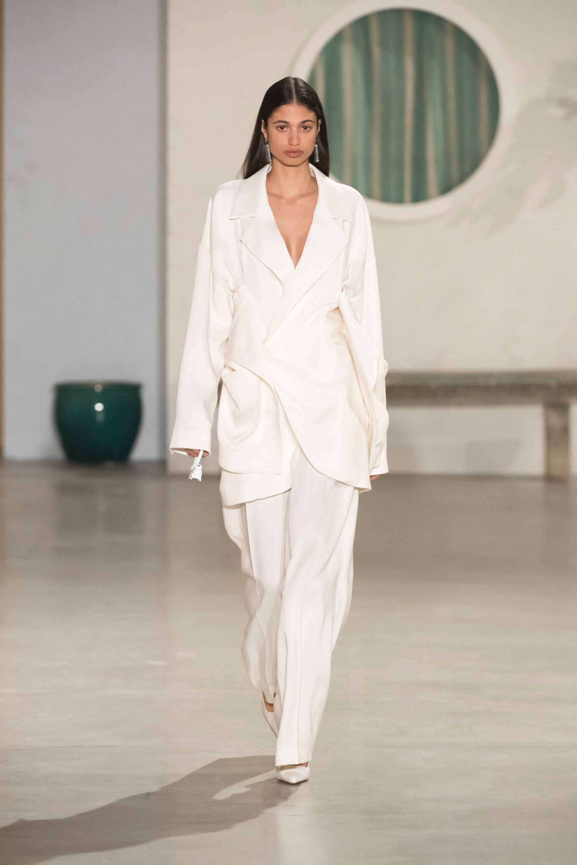 Jacquemus Les Chaussures Leon Leather Pumps in White - Lyst