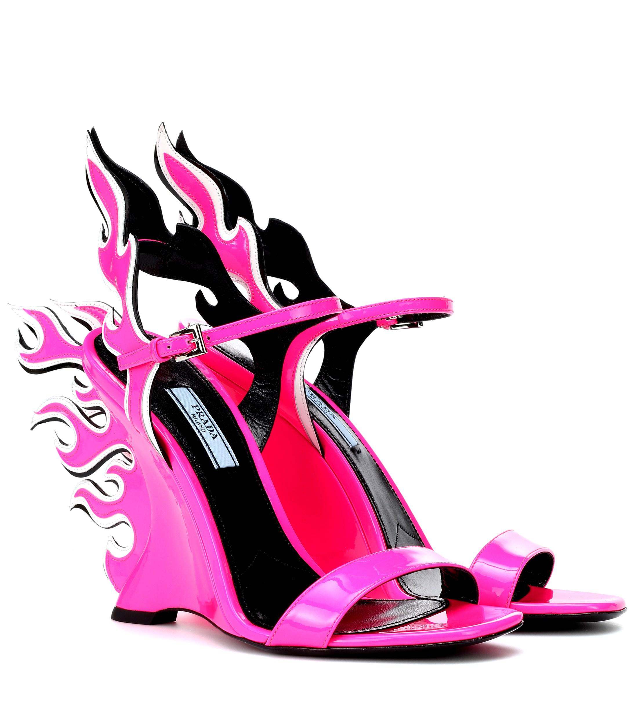 Prada Flame Patent Leather Wedge Sandals in Pink | Lyst