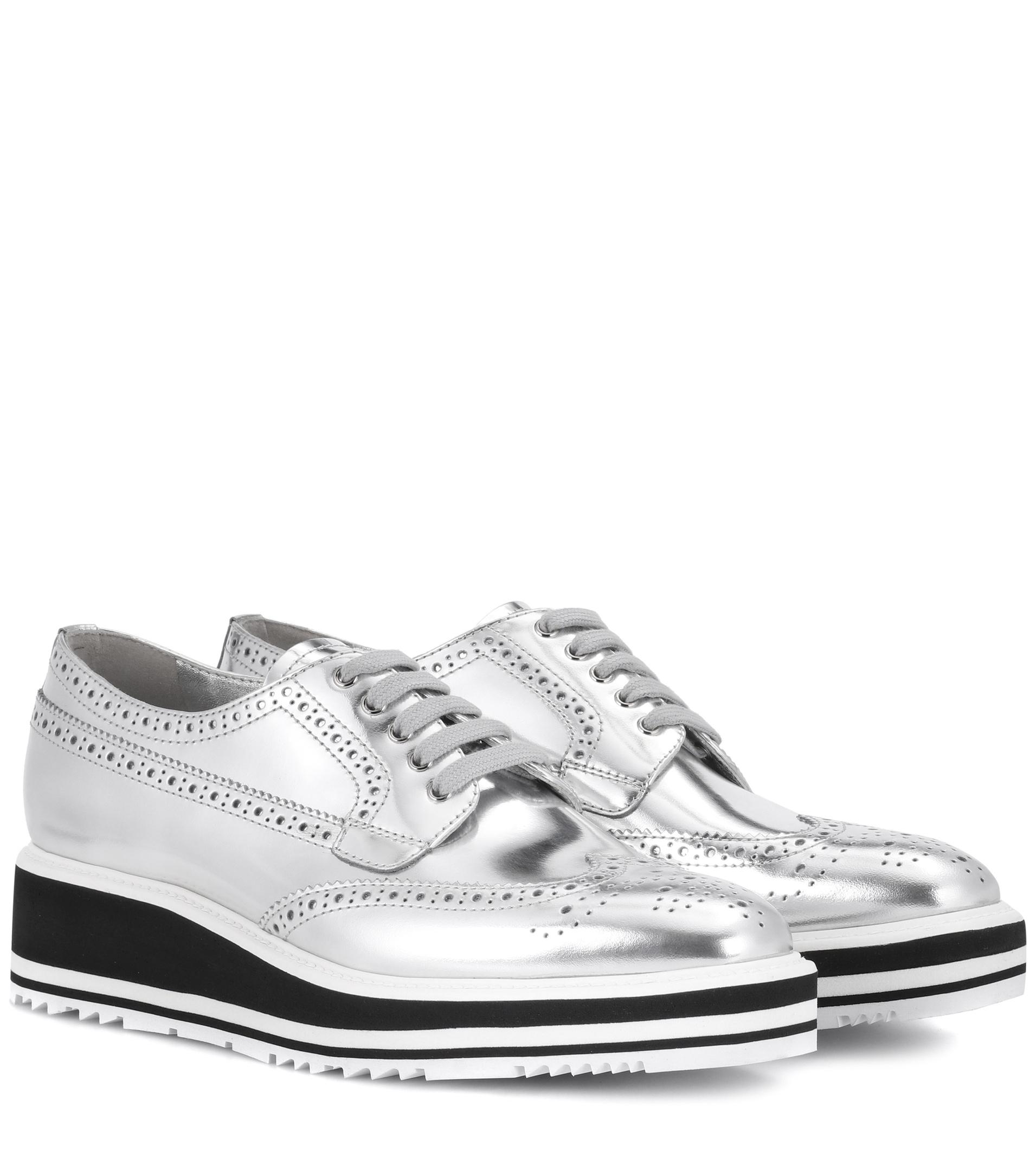 platform patent brogues