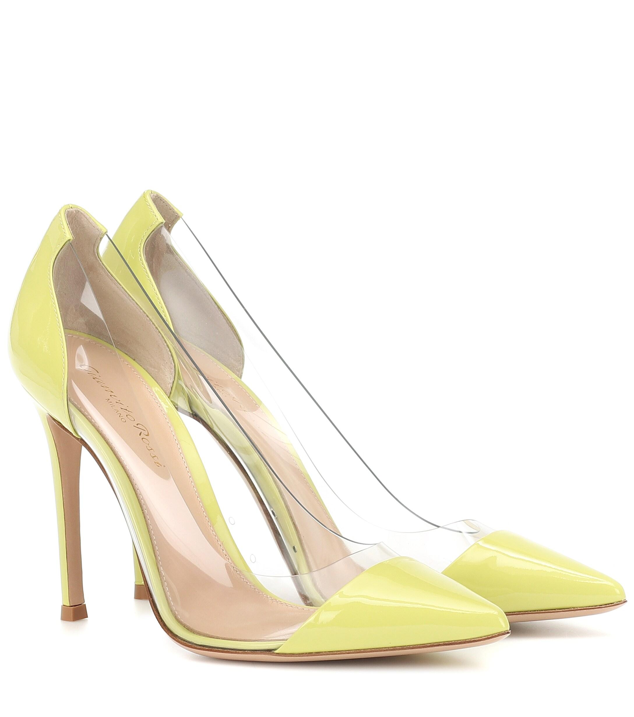 Gianvito Rossi Plexi 105 Patent Leather Pumps in Yellow Lyst