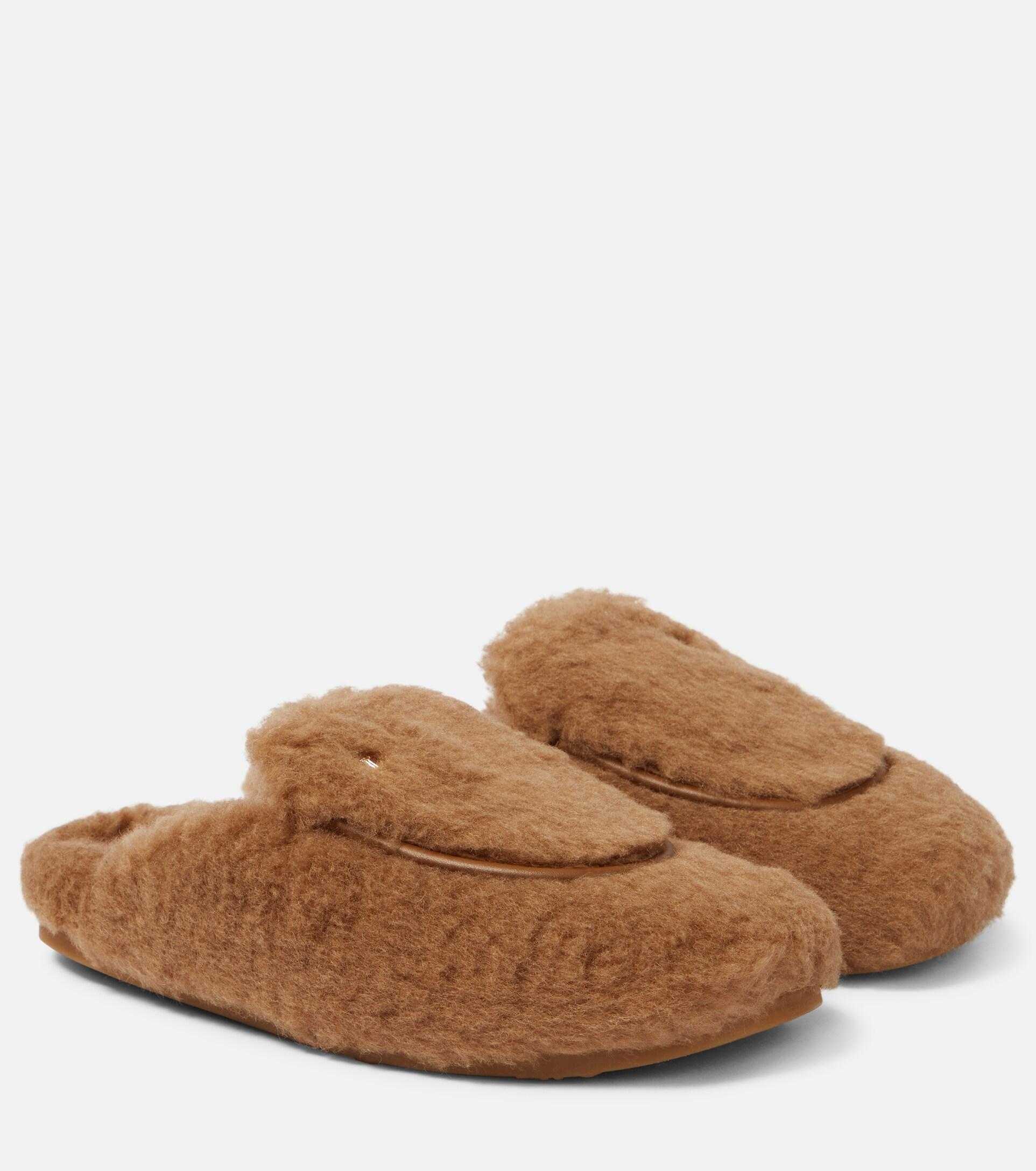 max ladies slippers