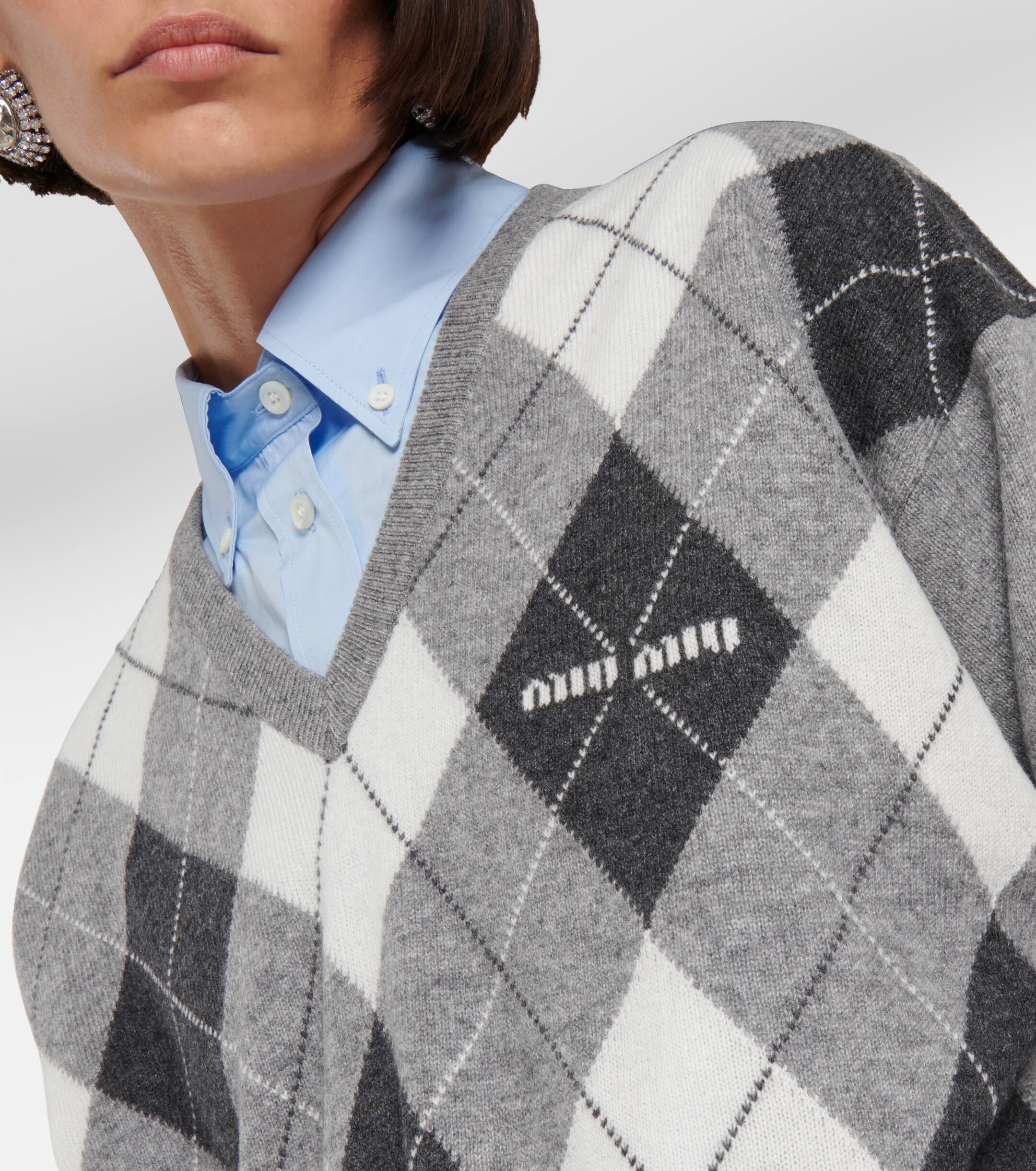 Grey argyle sweater sale