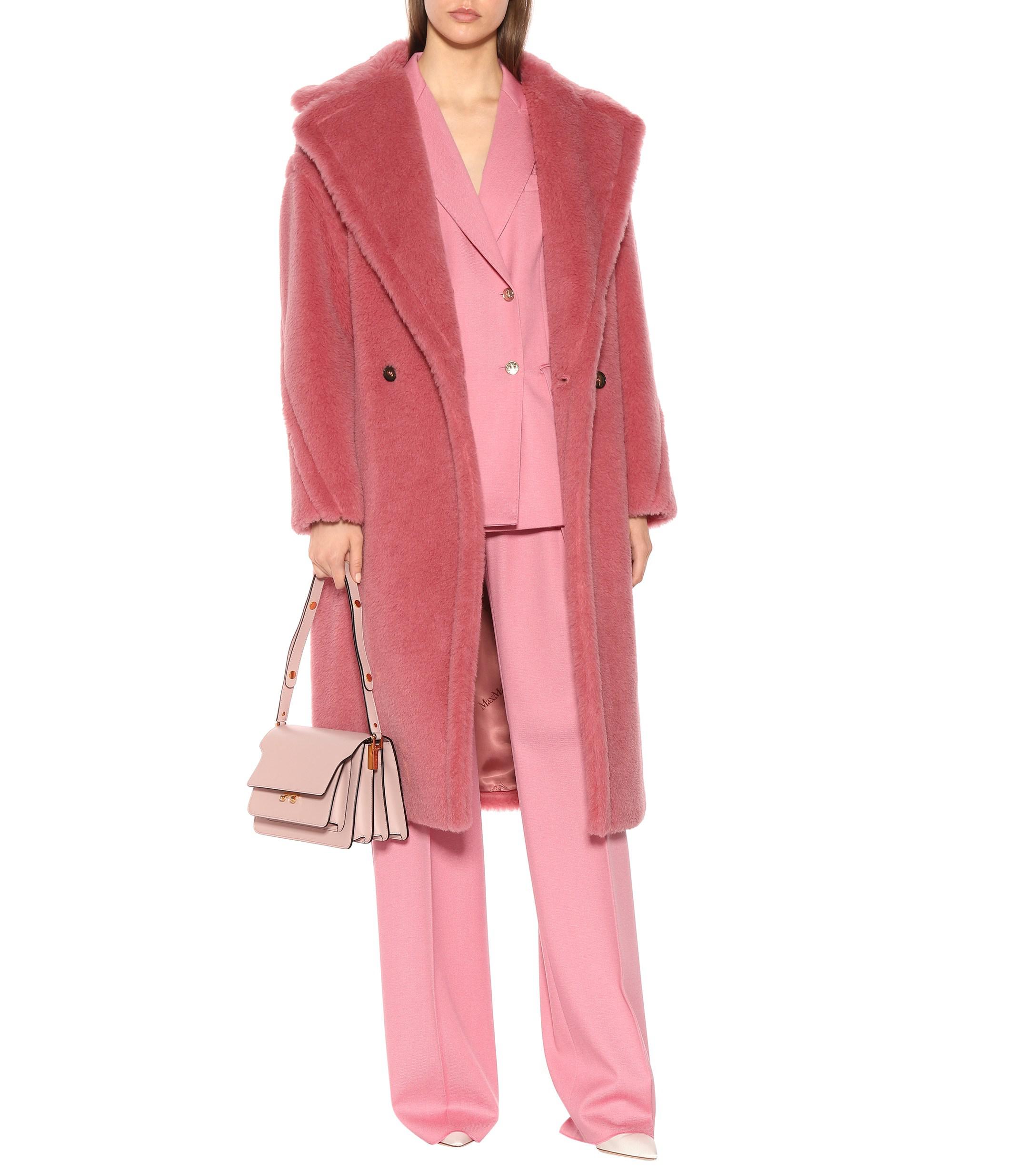 Max Mara Teddy Coat Pink Factory Sale, 52% OFF | www.colegiogamarra.com