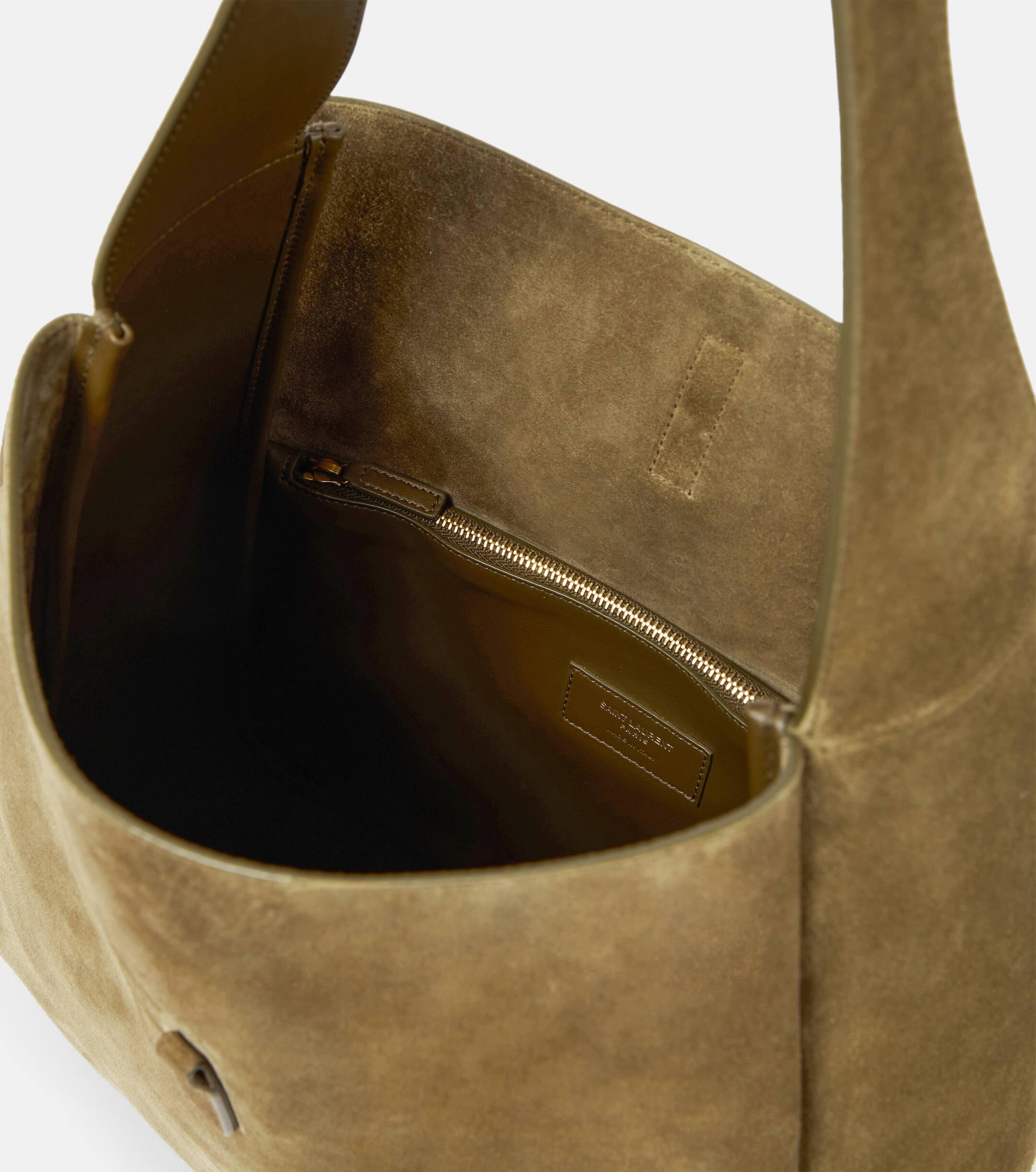 トートバッグ SAINT LAURENT Sage Green Suede Le 5 A 7 Shoulder Bag Saint Laurent Le 5 A 7 Large Suede Tote Bag in Green | Lyst