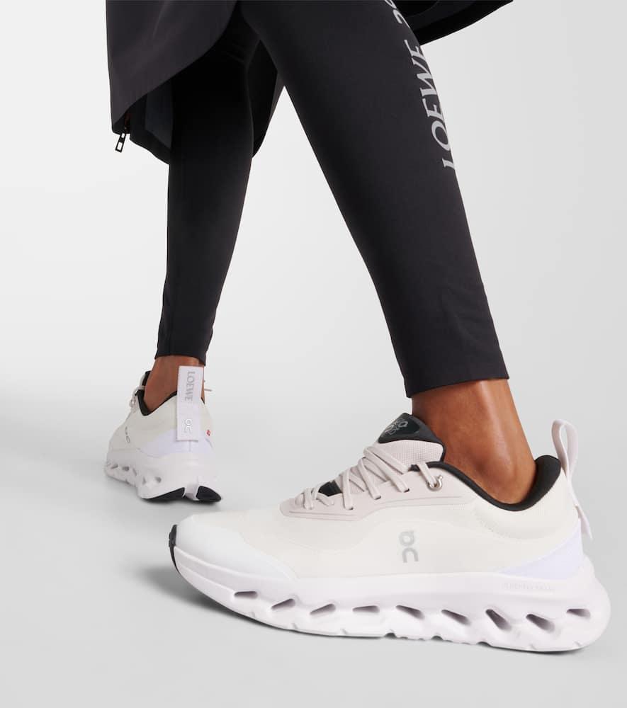 スニーカー Loewe x On Running Cloudtilt All White 29845470_59046204_600.jpg