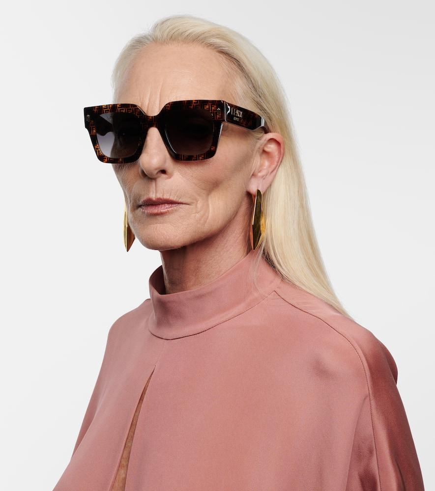 Fendi Roma Square Sunglasses in Brown | Lyst display picture 1