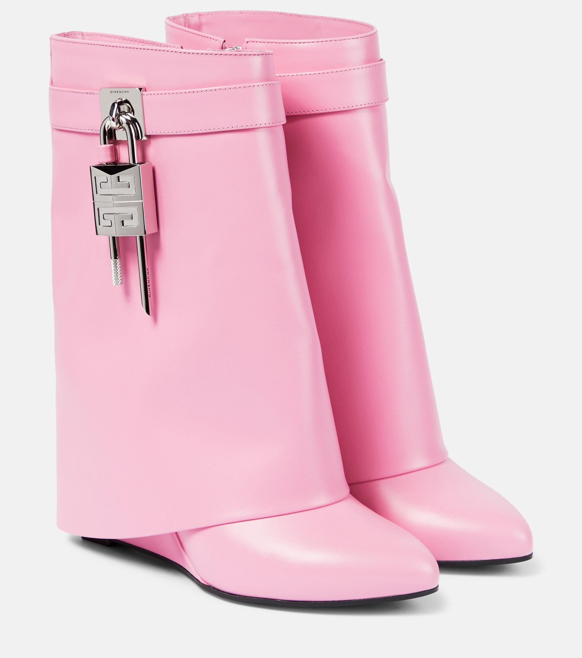Givenchy Shark Lock Leather Ankle Boots in Pink | Lyst
