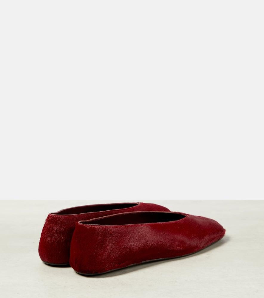 The Row Eva Two Calf Hair Ballet Flats in Red | Lyst