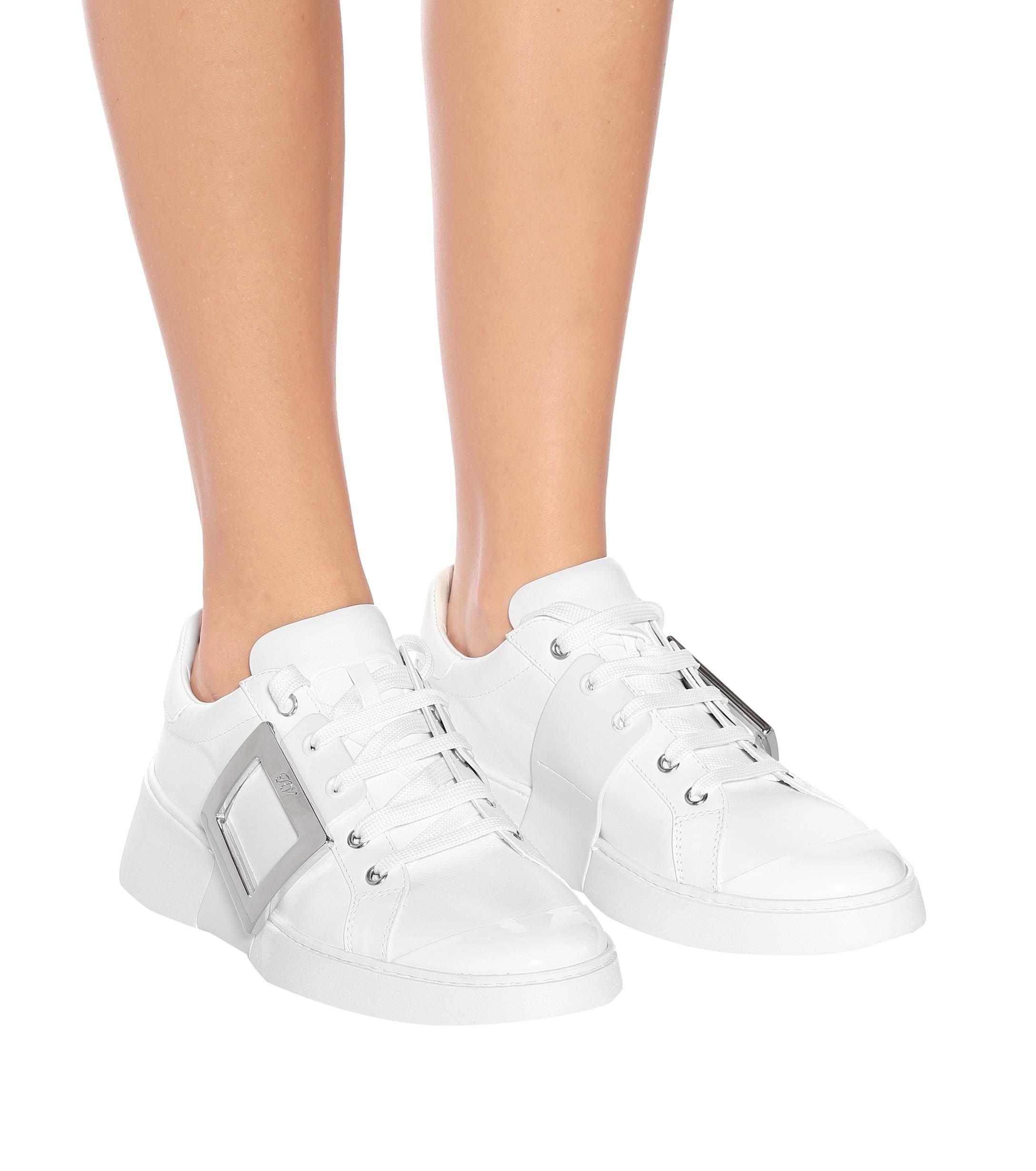 roger vivier viv skate