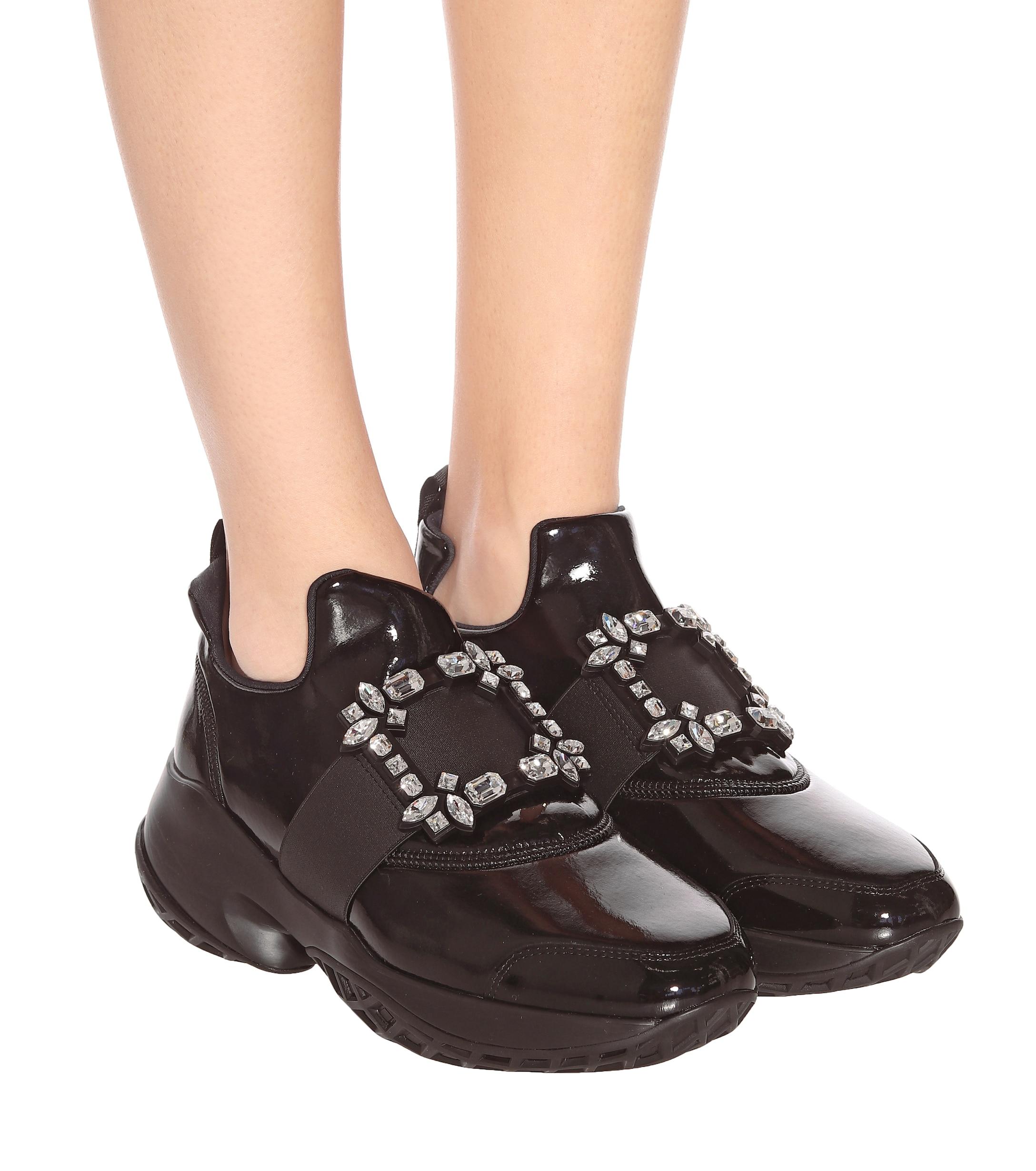roger vivier men