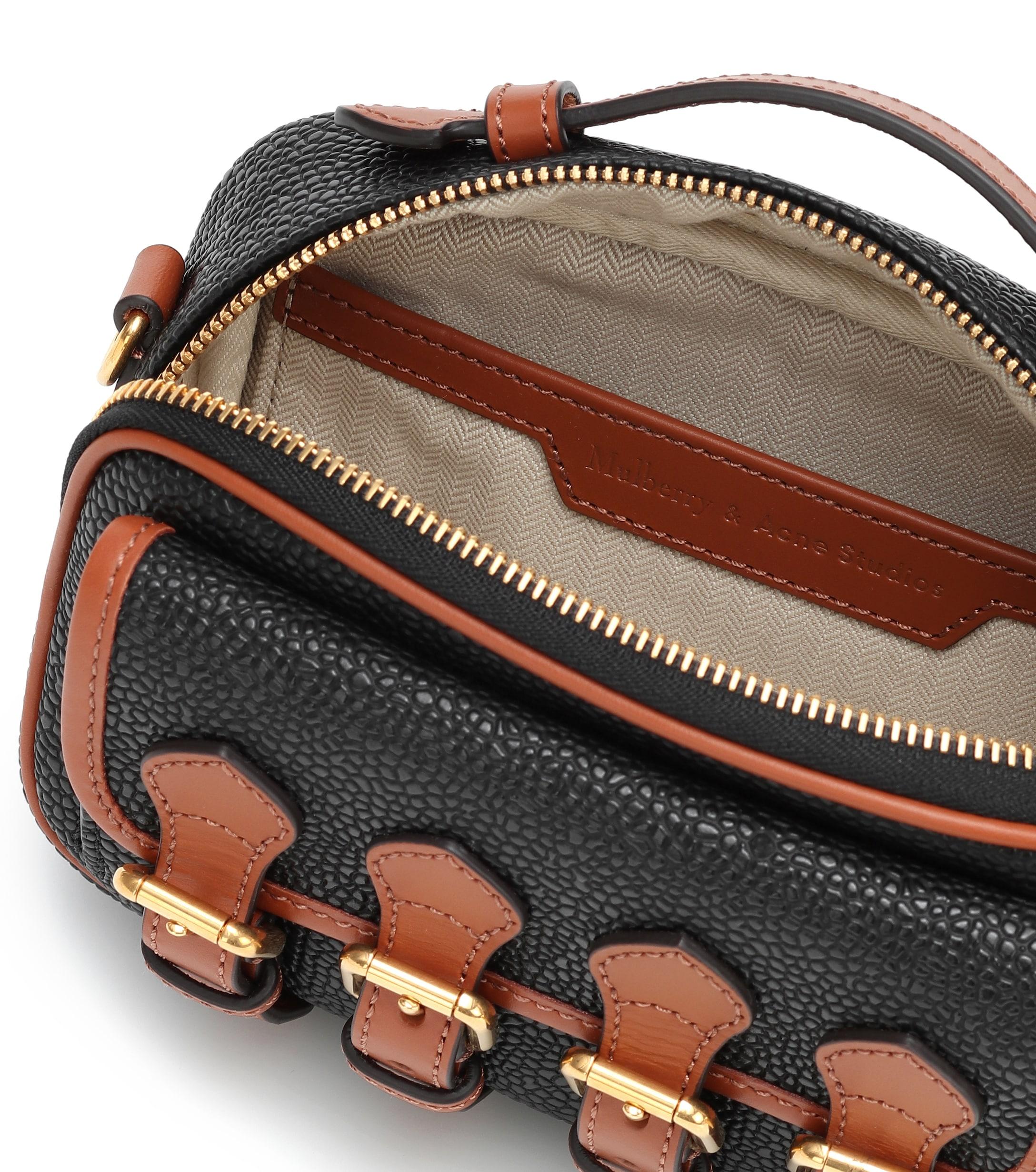 【関税込み】 ☆Mulberry☆ PILLOW レザー クロスボディバッグ Mulberry PILLOW SMALL CROSSBODY BAG クロスボディバッグ