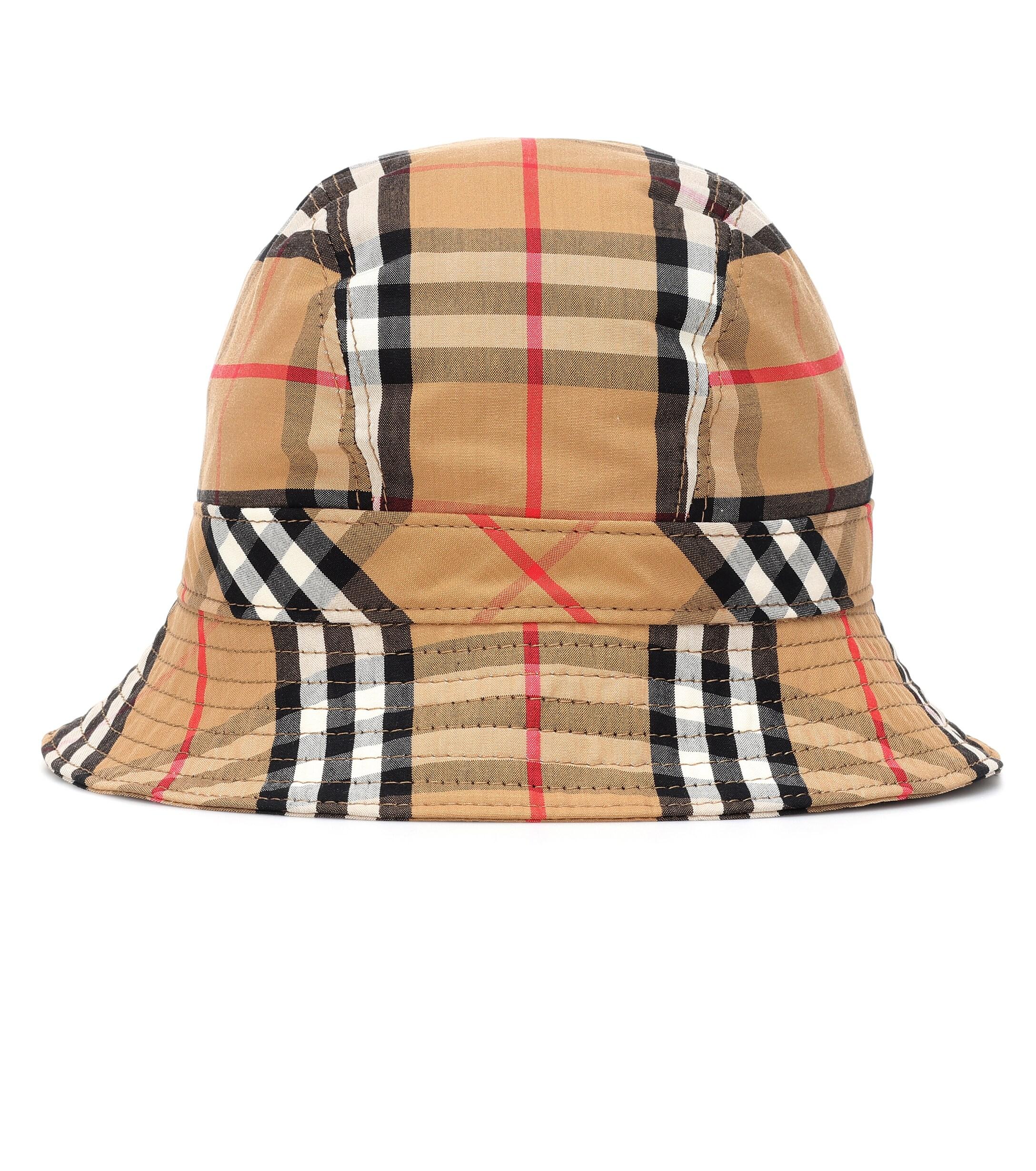 Burberry Cotton Vintage Check Bucket Hat In Beige in Natural | Lyst