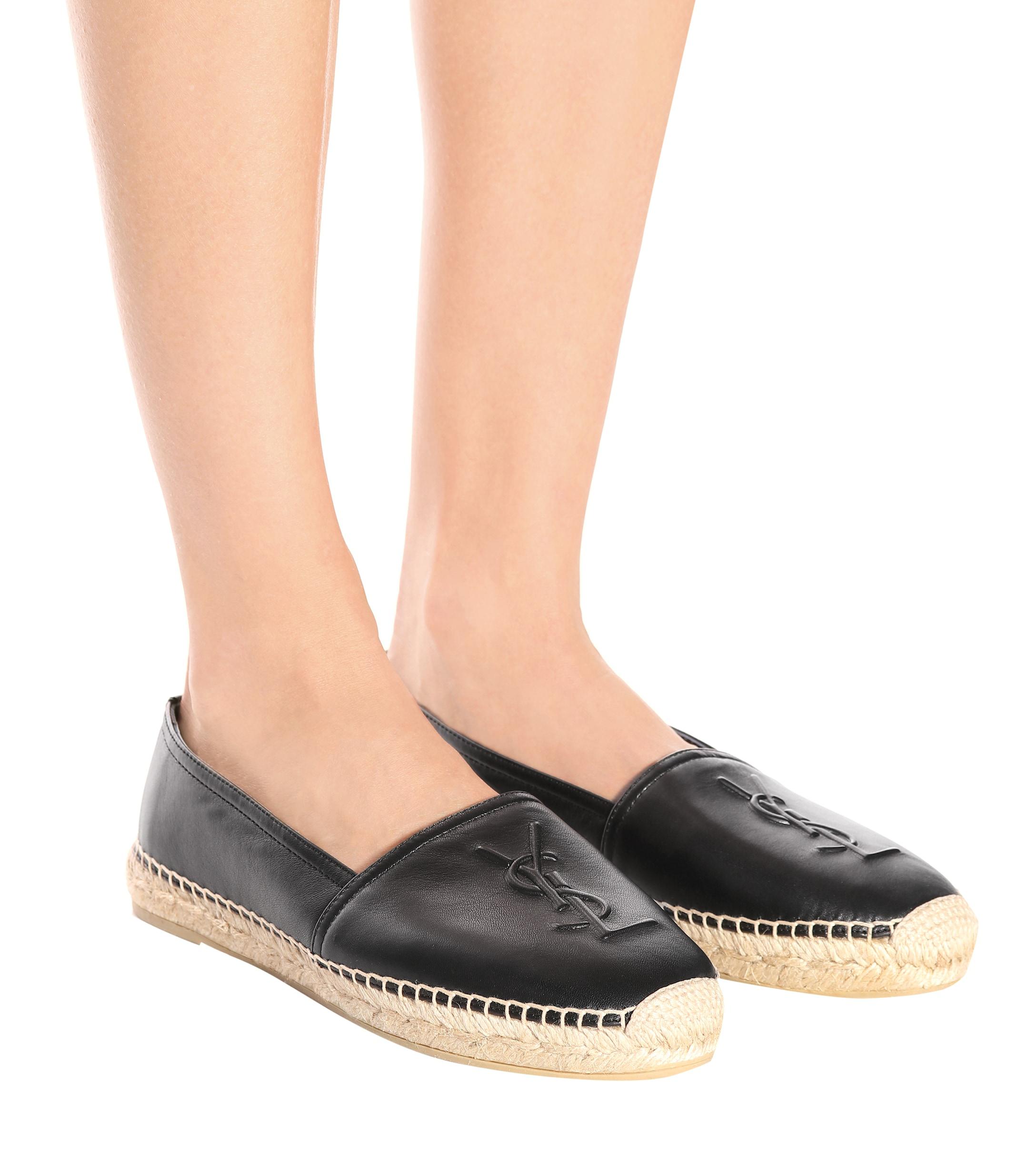 Saint Laurent Leather Slip-on Loafers in Nero (Black) - Lyst