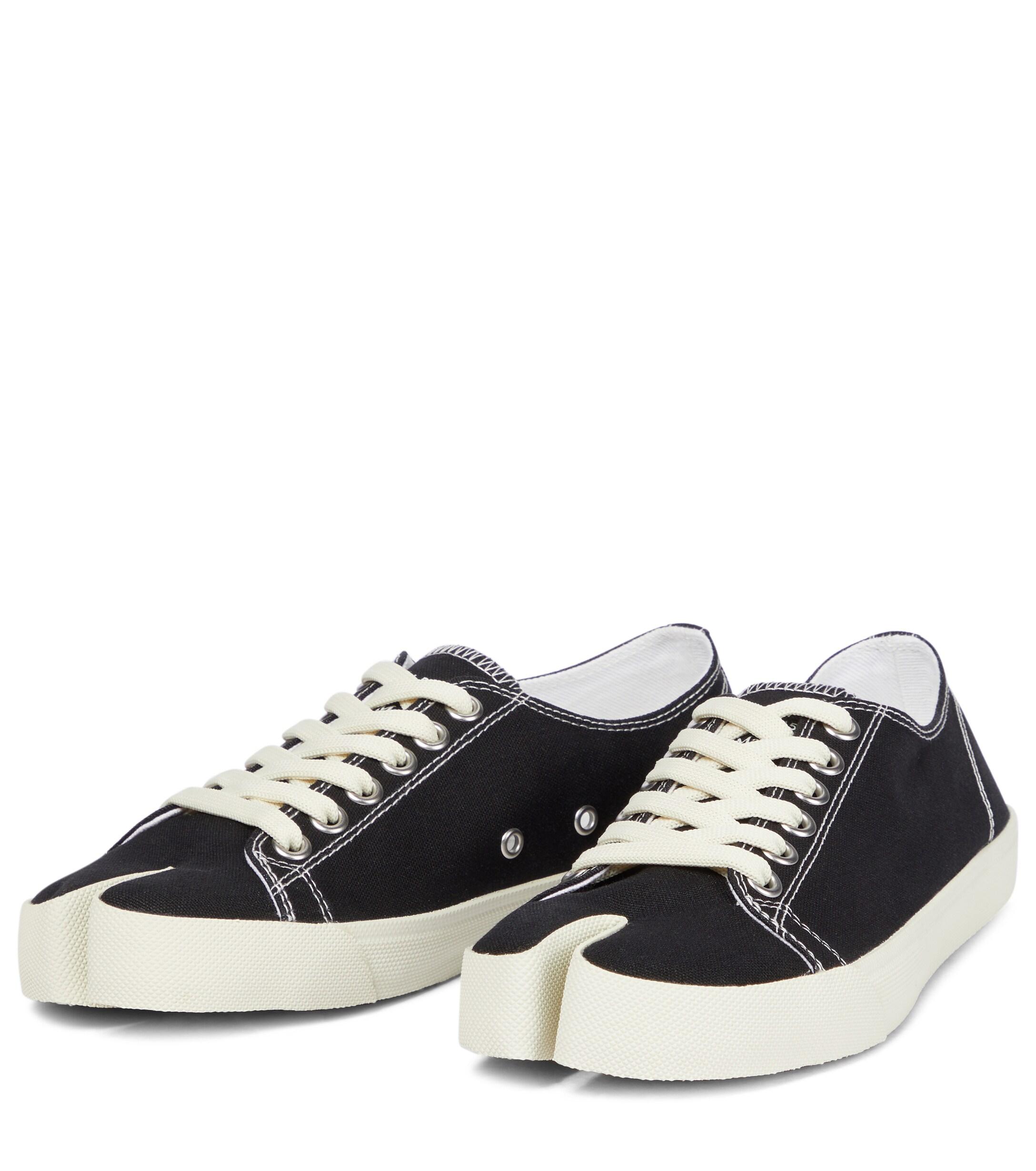 margiela tabi converse
