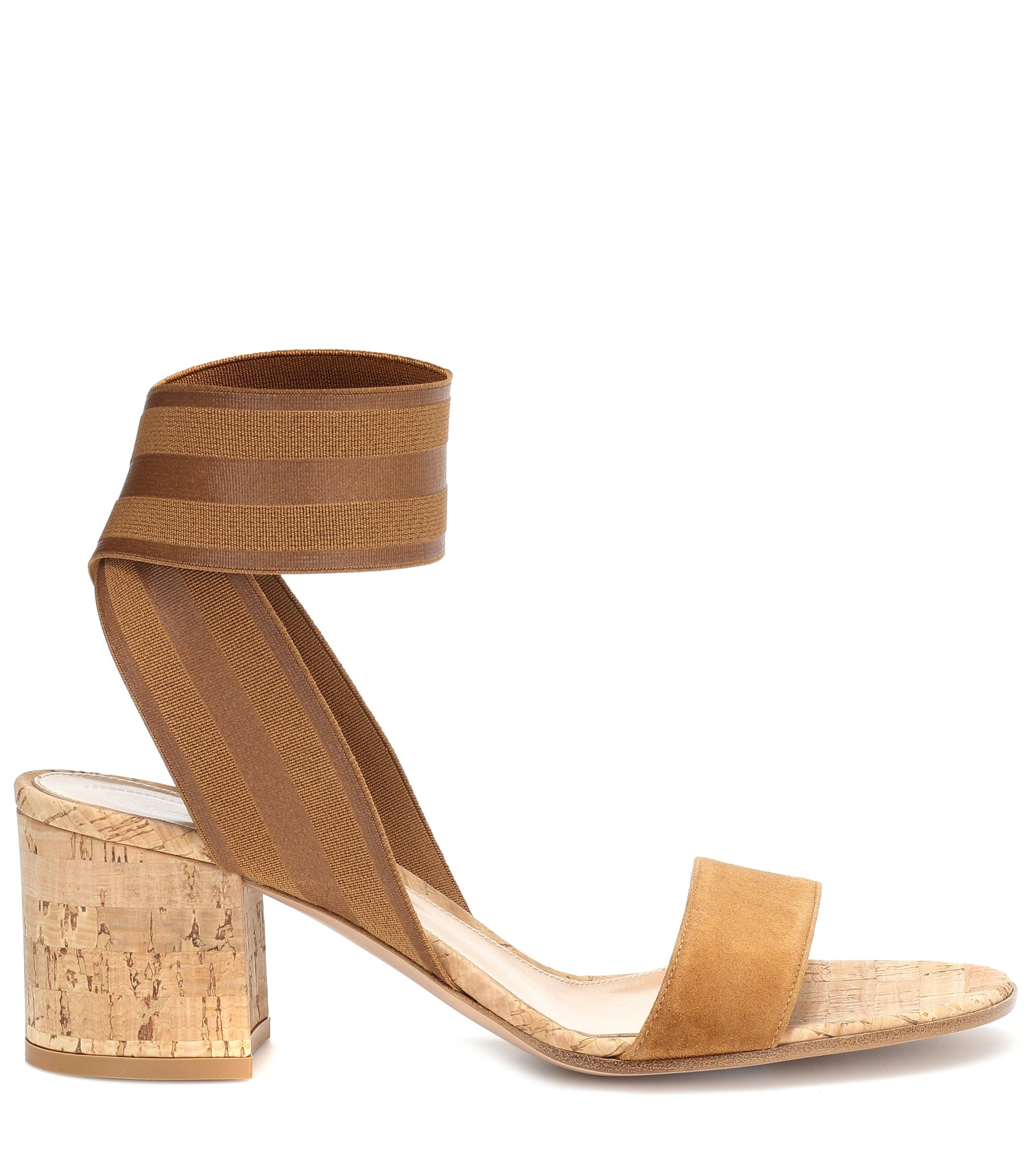 gianvito rossi sling back