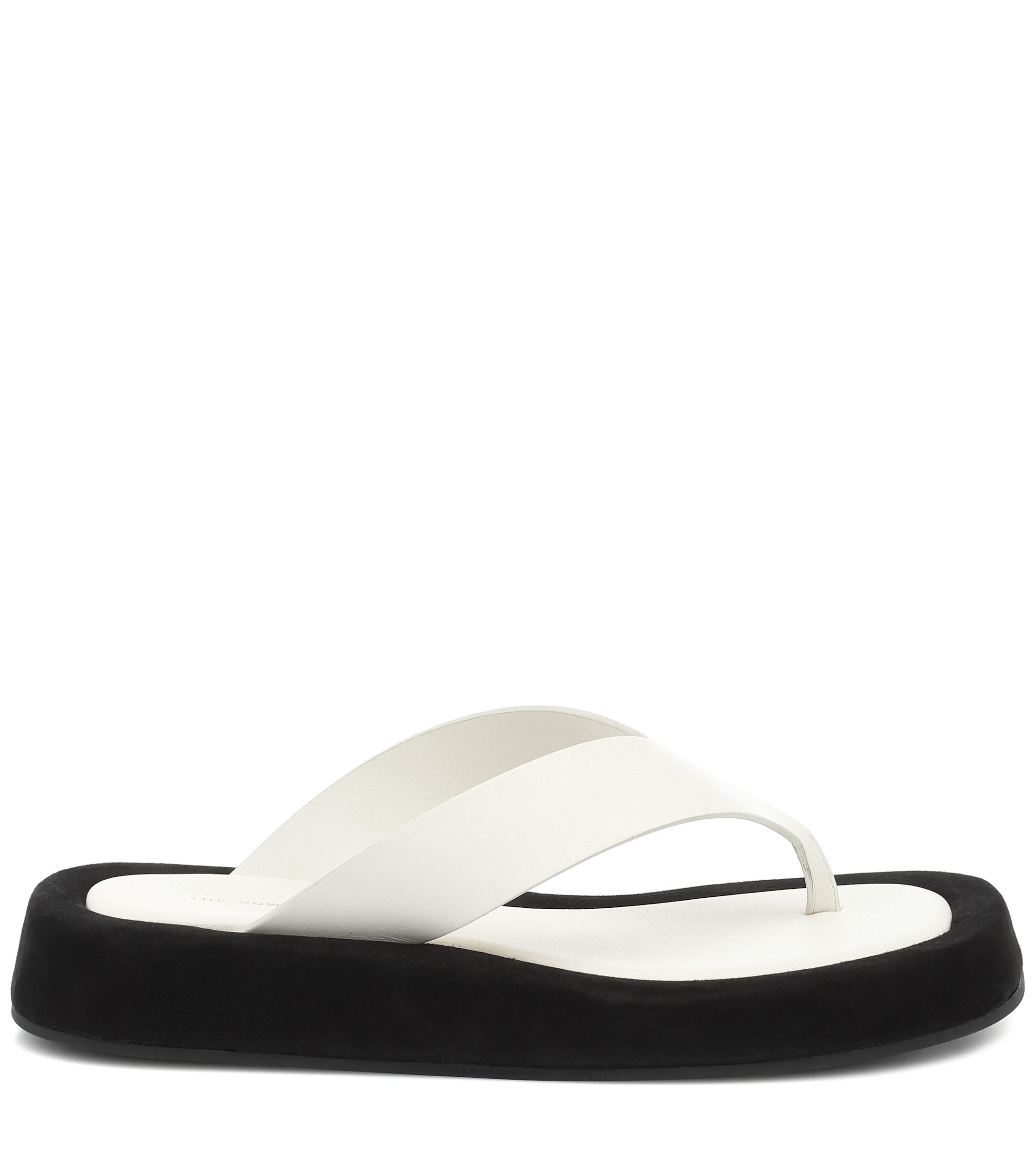 The Row Ginza Leather Sandals - Lyst