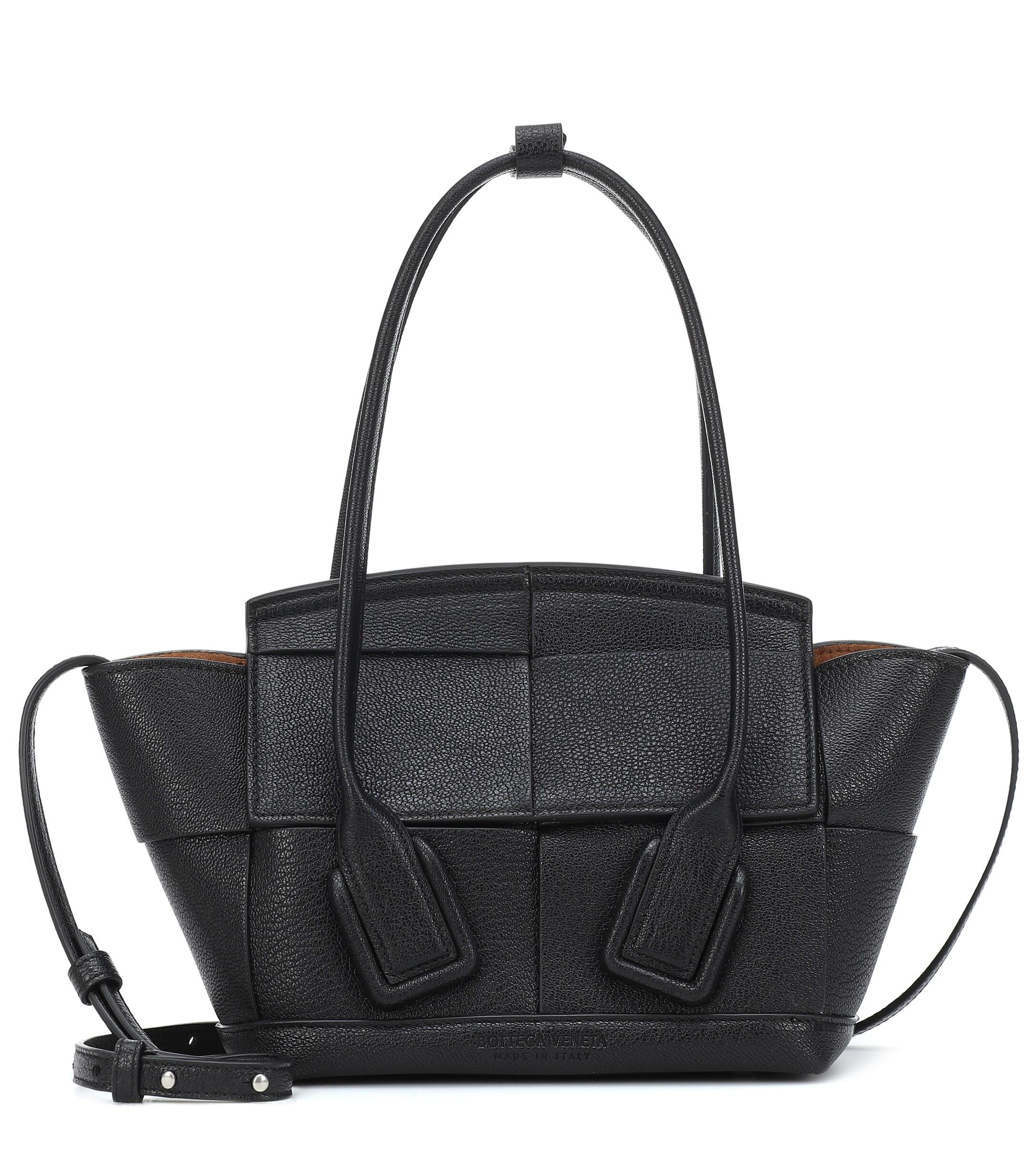 arco tote by bottega veneta