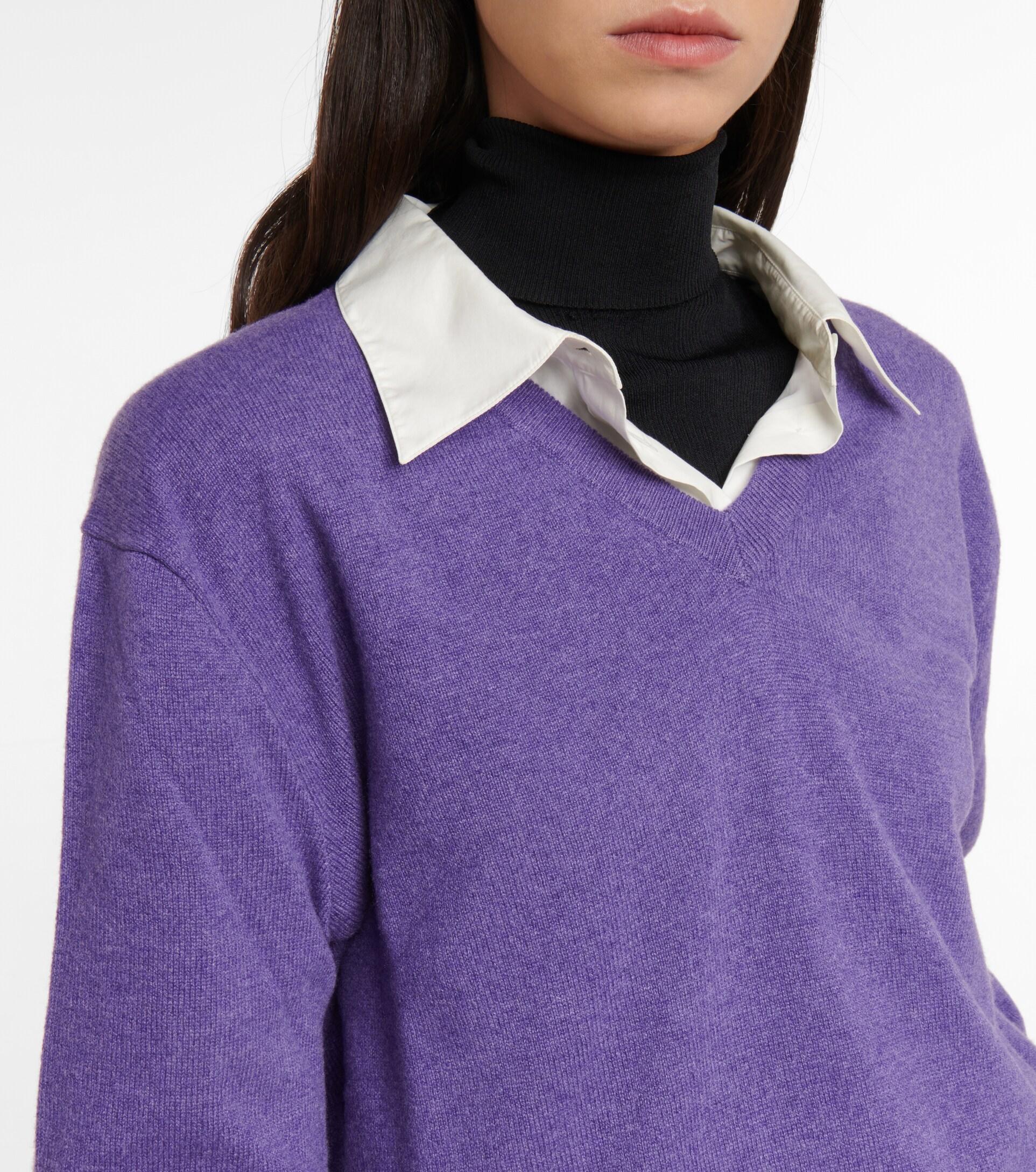 The Row Kumamo V-neck Cashmere Sweater 