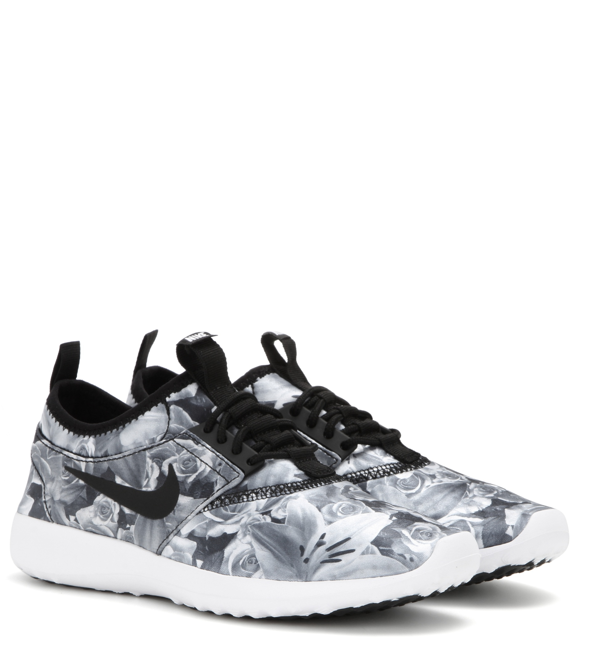 nike patterned trainers