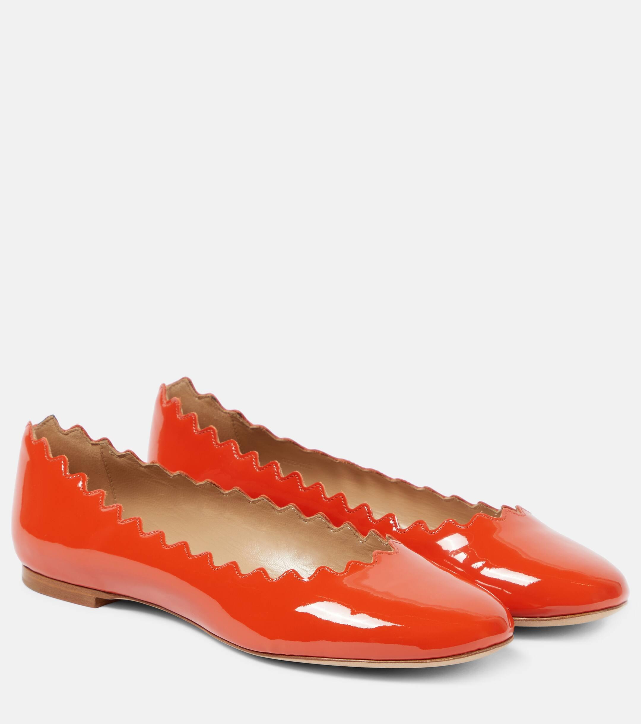 Chloe perforated flats 2025