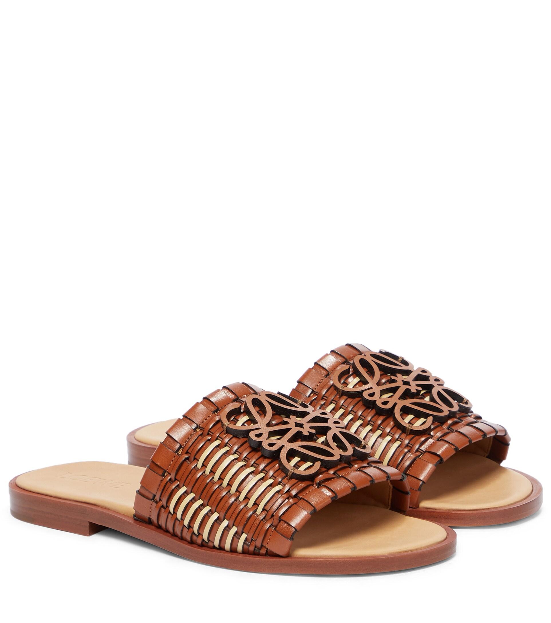 Loewe Anagram Woven Leather Slides in Tan Natural (Brown) | Lyst