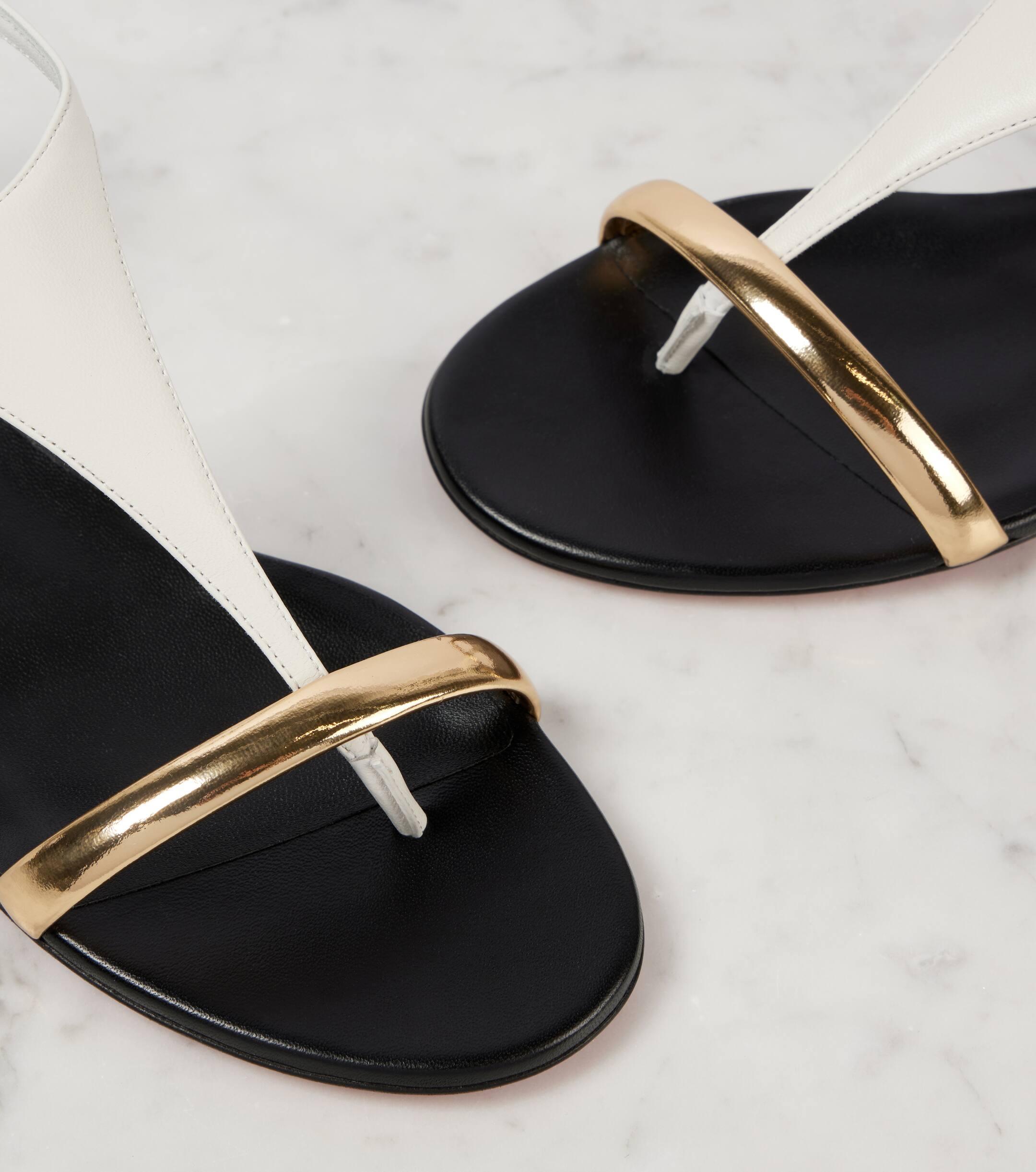 Louboutin sandales plates hotsell