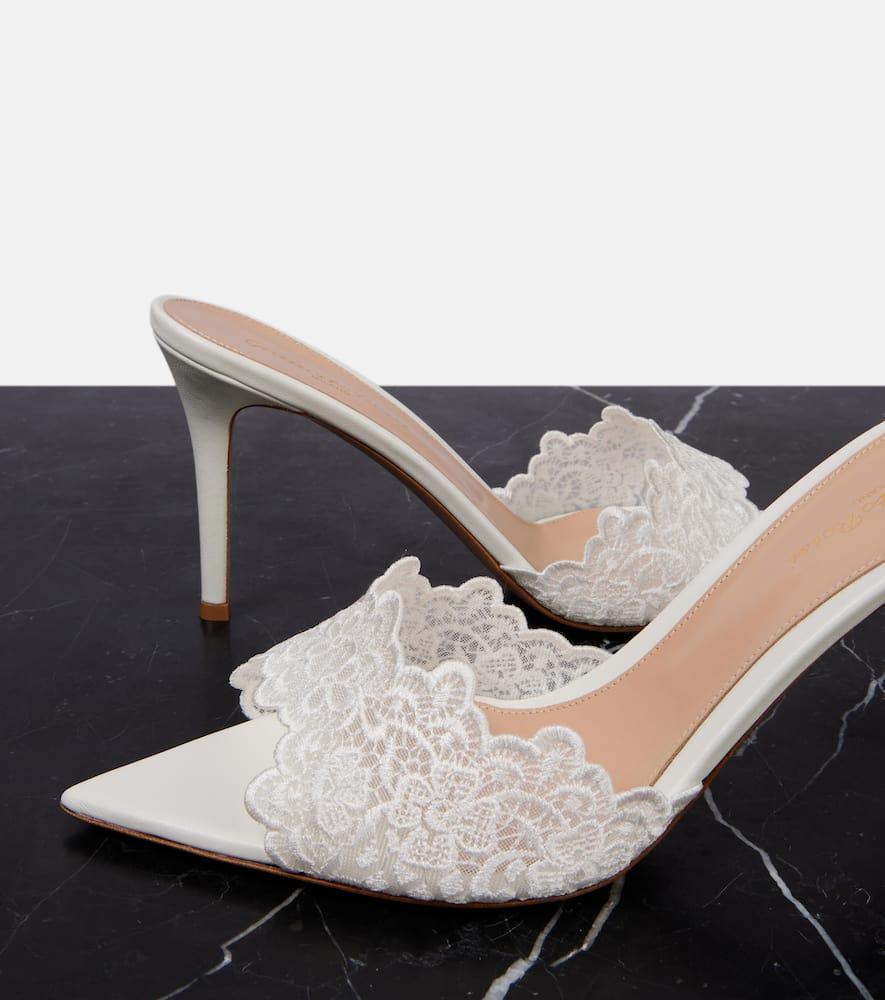 【Gianvito Rossi】 Lace-trimmedレザーサンダル Gianvito Rossi 85 Lace-Trimmed Sandals in White | Lyst