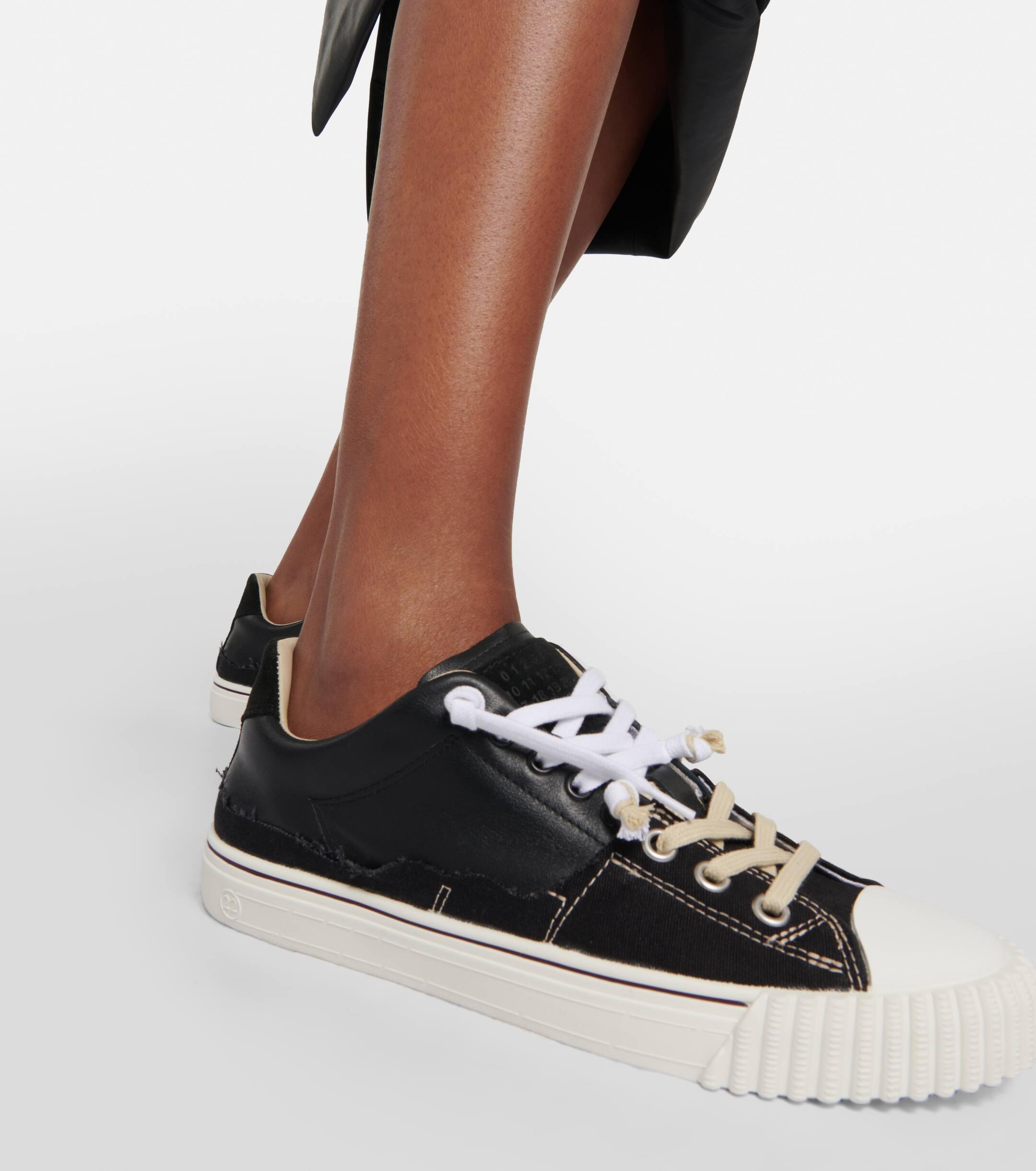 Maison Margiela New Evolution Low top Sneakers in Black Lyst
