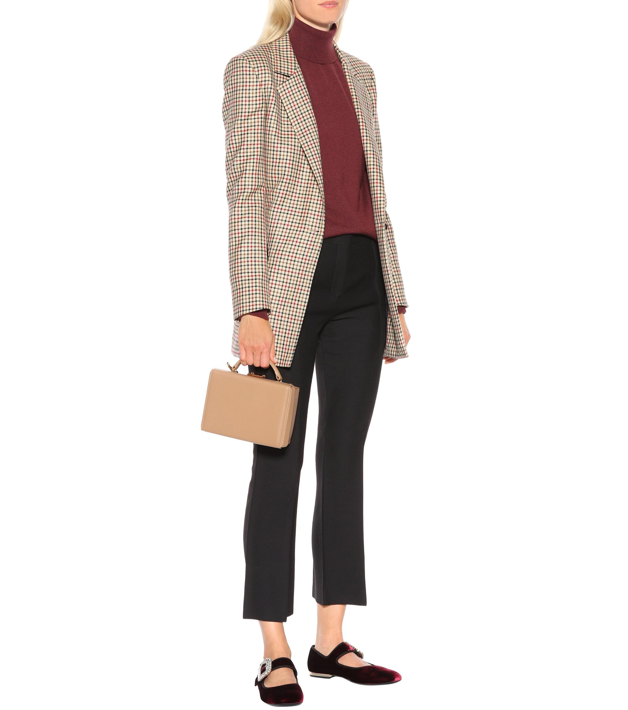 Roger vivier best sale velvet mary jane