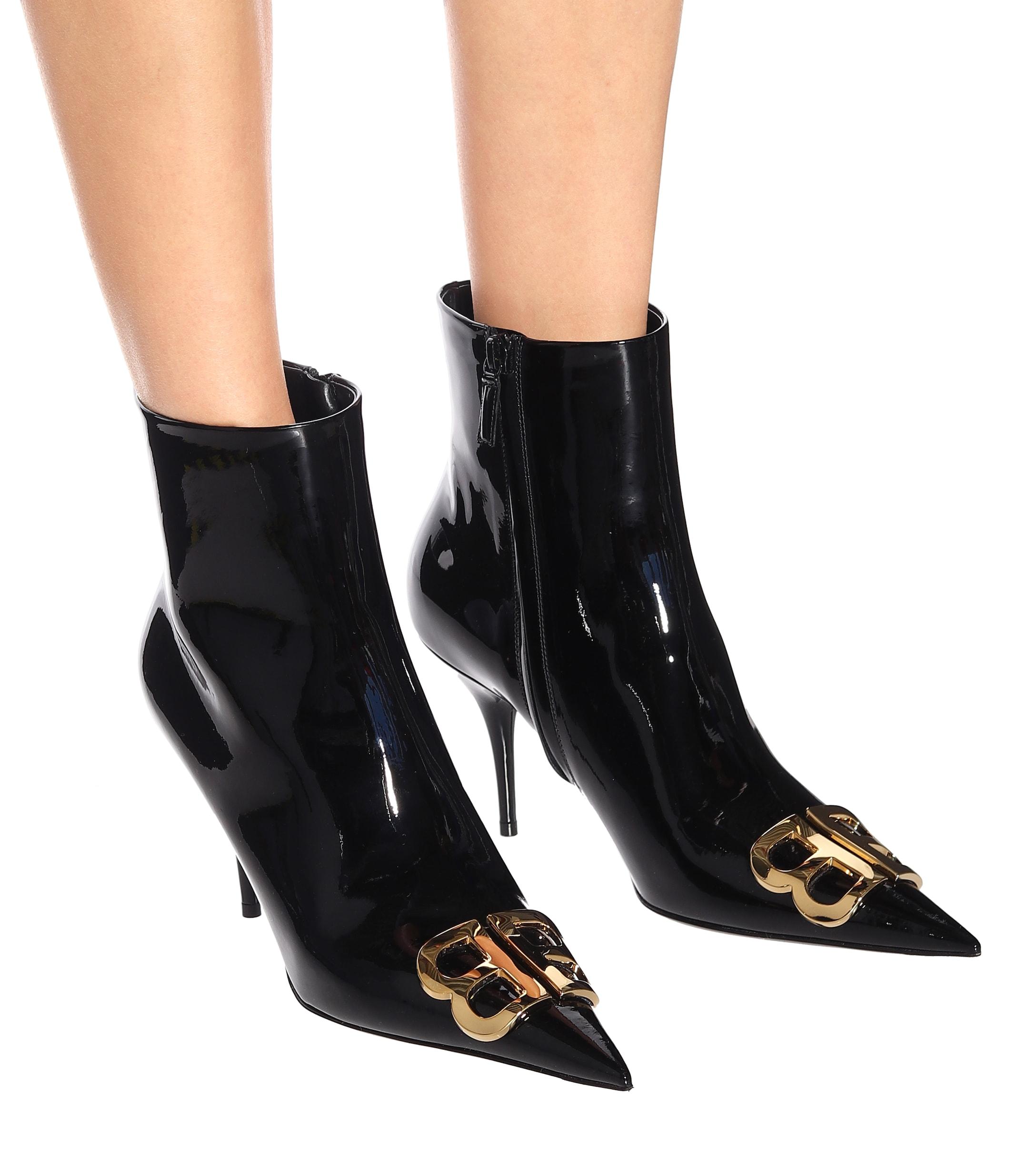 Balenciaga Leather Bb Ankle Boots in Black - Lyst