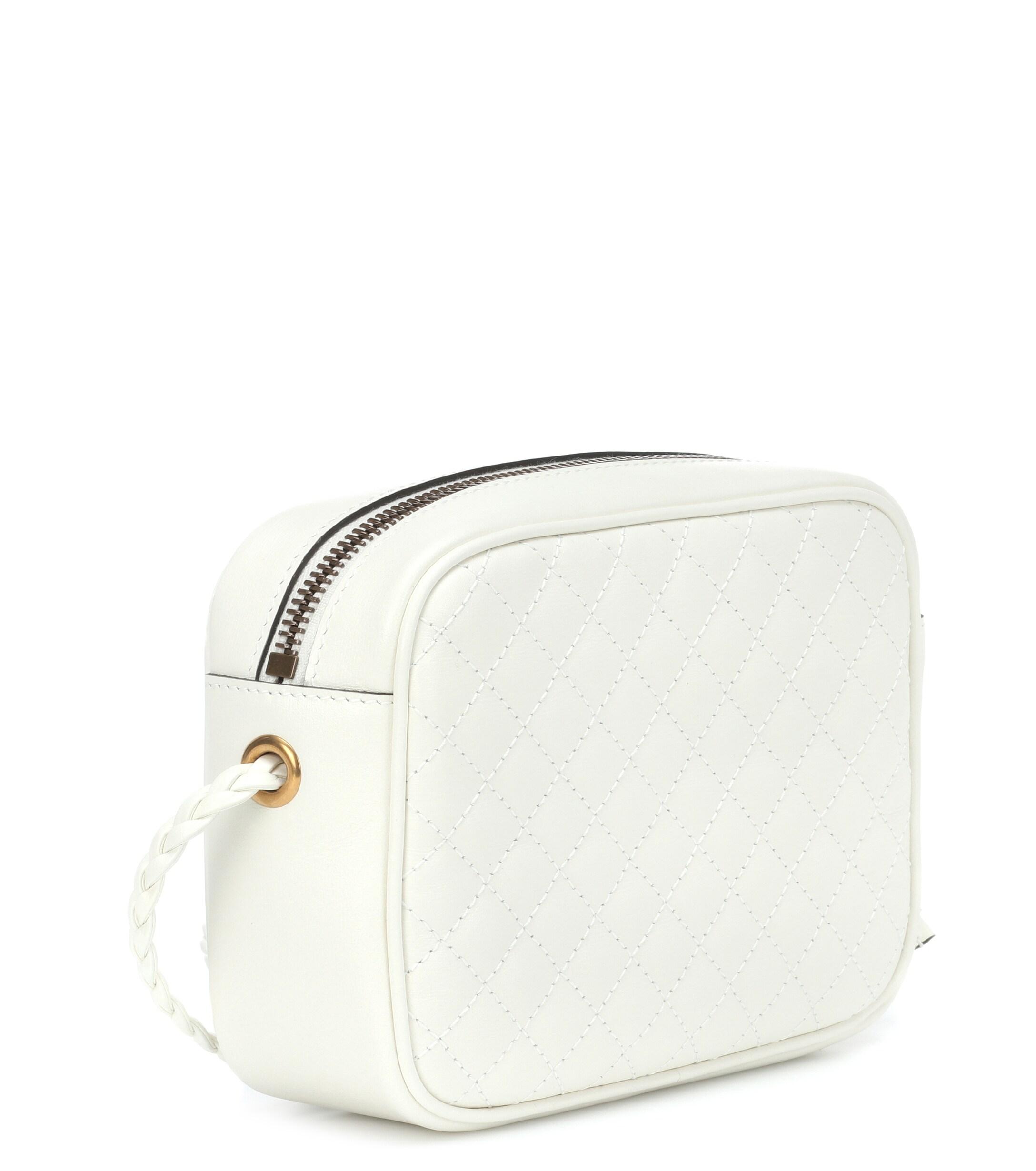 Gucci Quilted Leather Shoulder Bag in White - Save 19% - Lyst