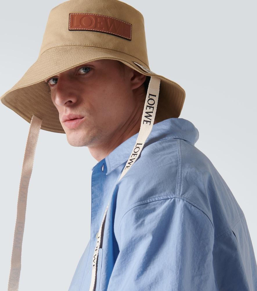 Loewe Paula's Ibiza Fisherman Canvas Bucket Hat in White for Men