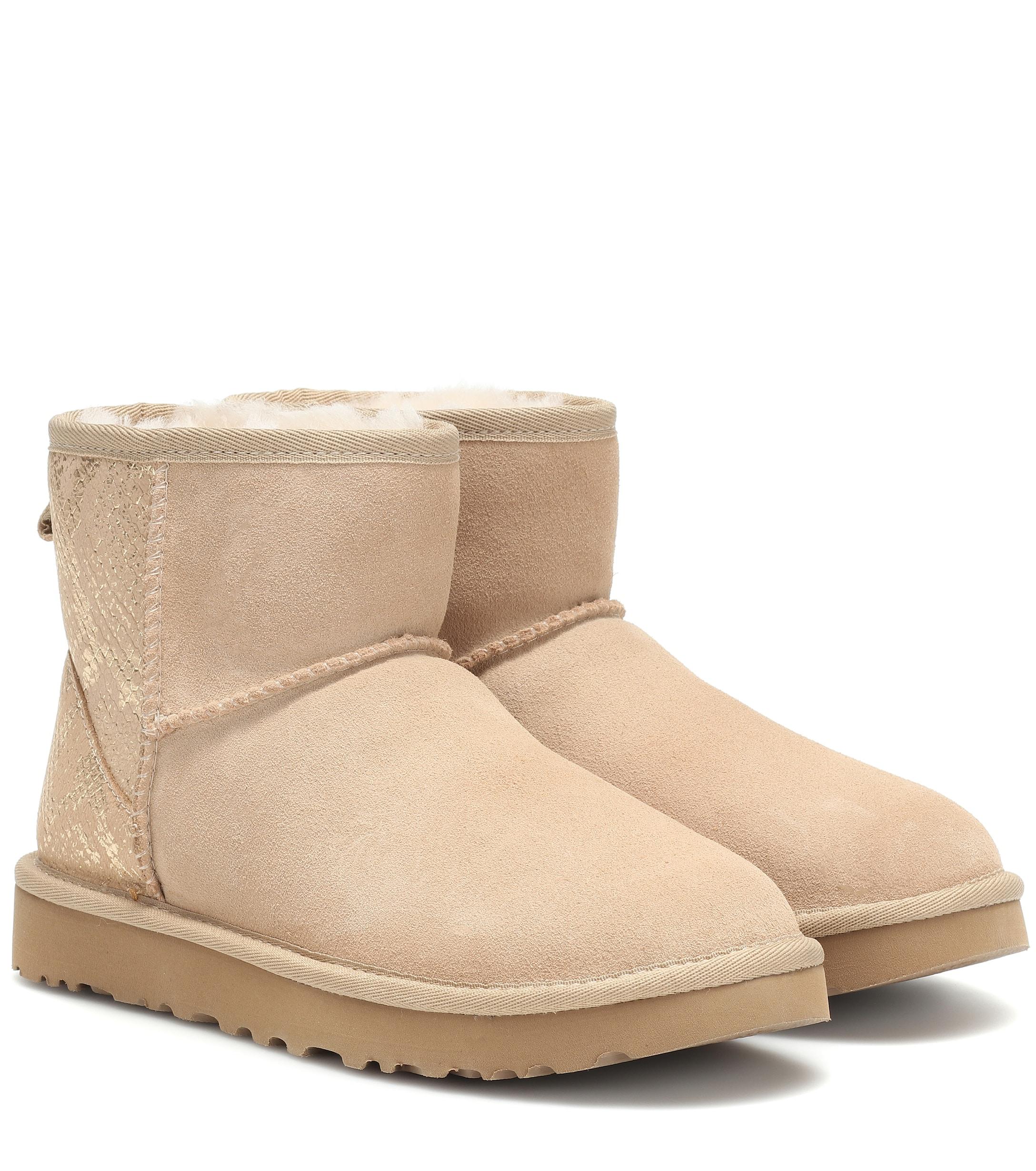 UGG Classic Mini Metallic Boots in Beige (Natural) - Lyst