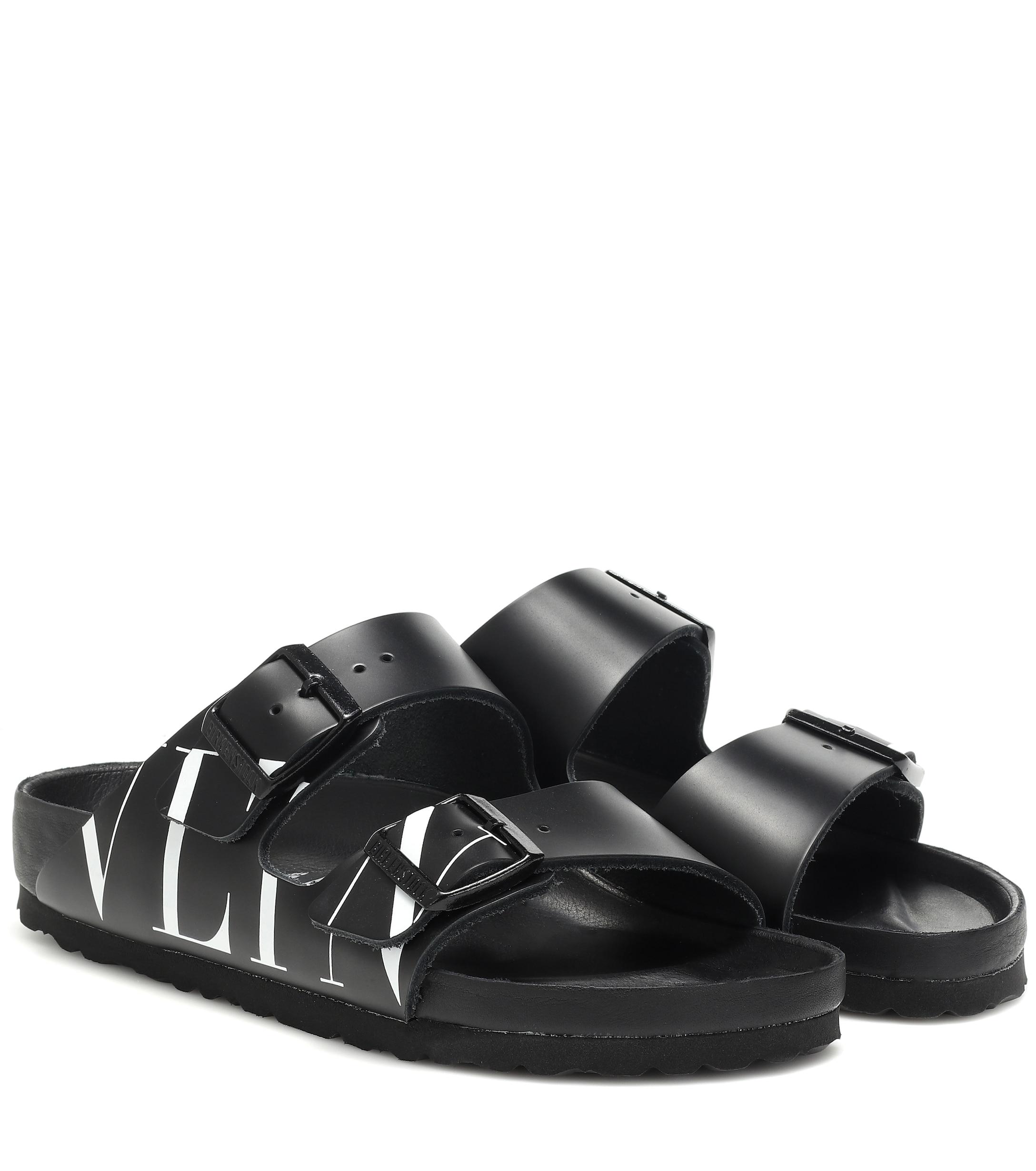 Valentino X Birkenstock Vltn Leather Sandals in Black - Lyst