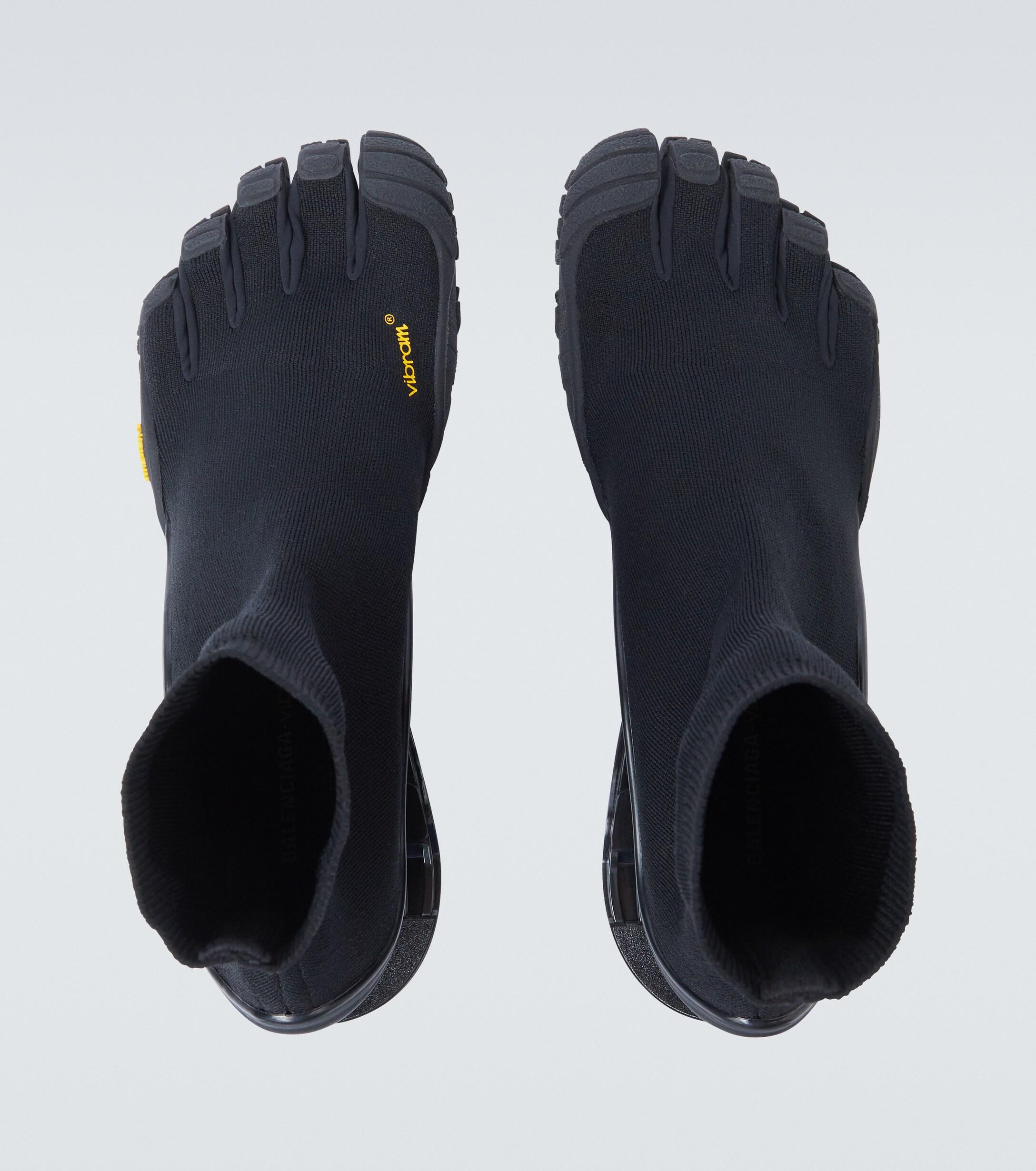 Balenciaga Vibram X High-top Toe Sneakers in Black for Men | Lyst